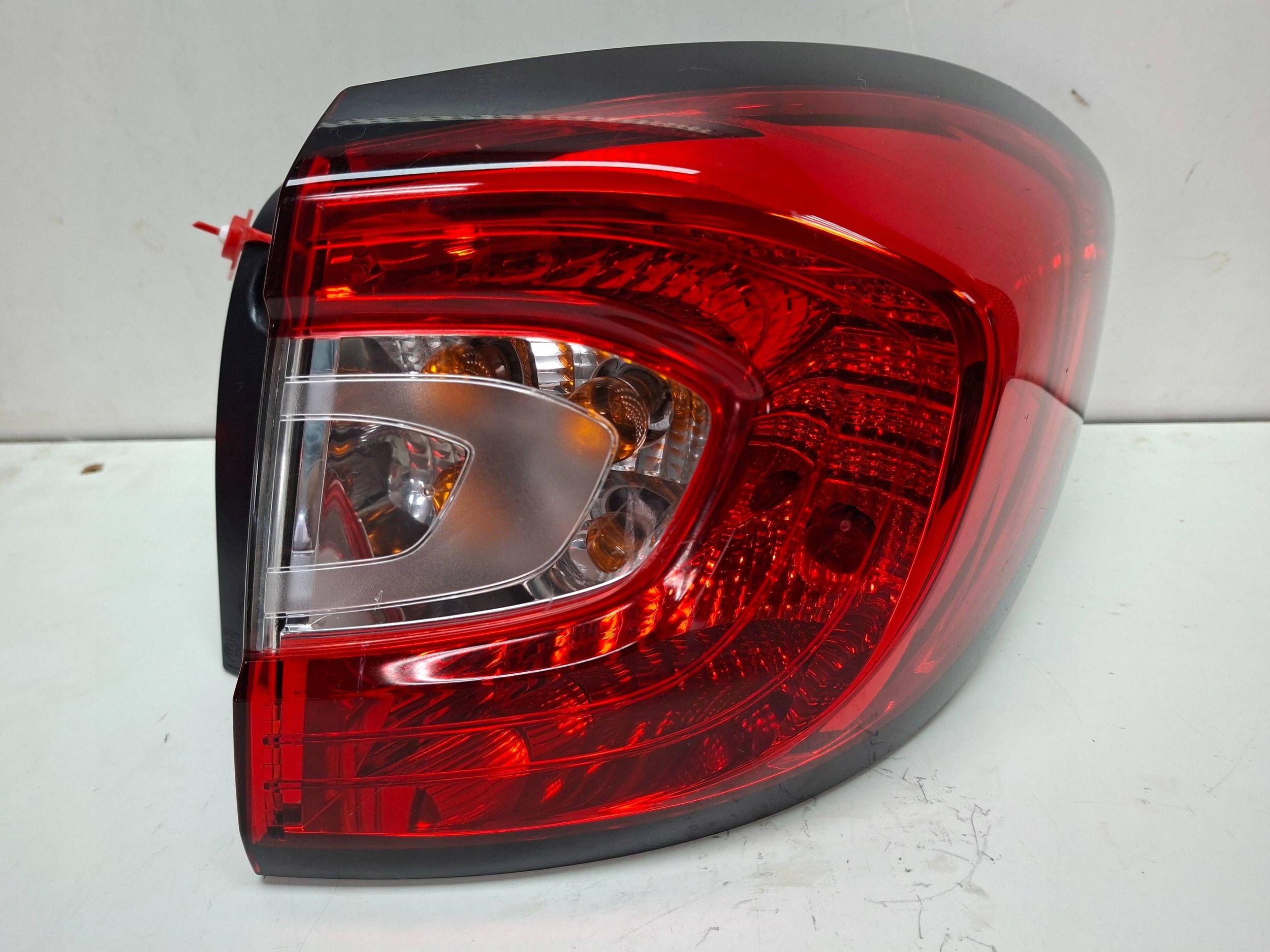 light rear right 265502731R RENAULT CAPTUR and 2013-2016