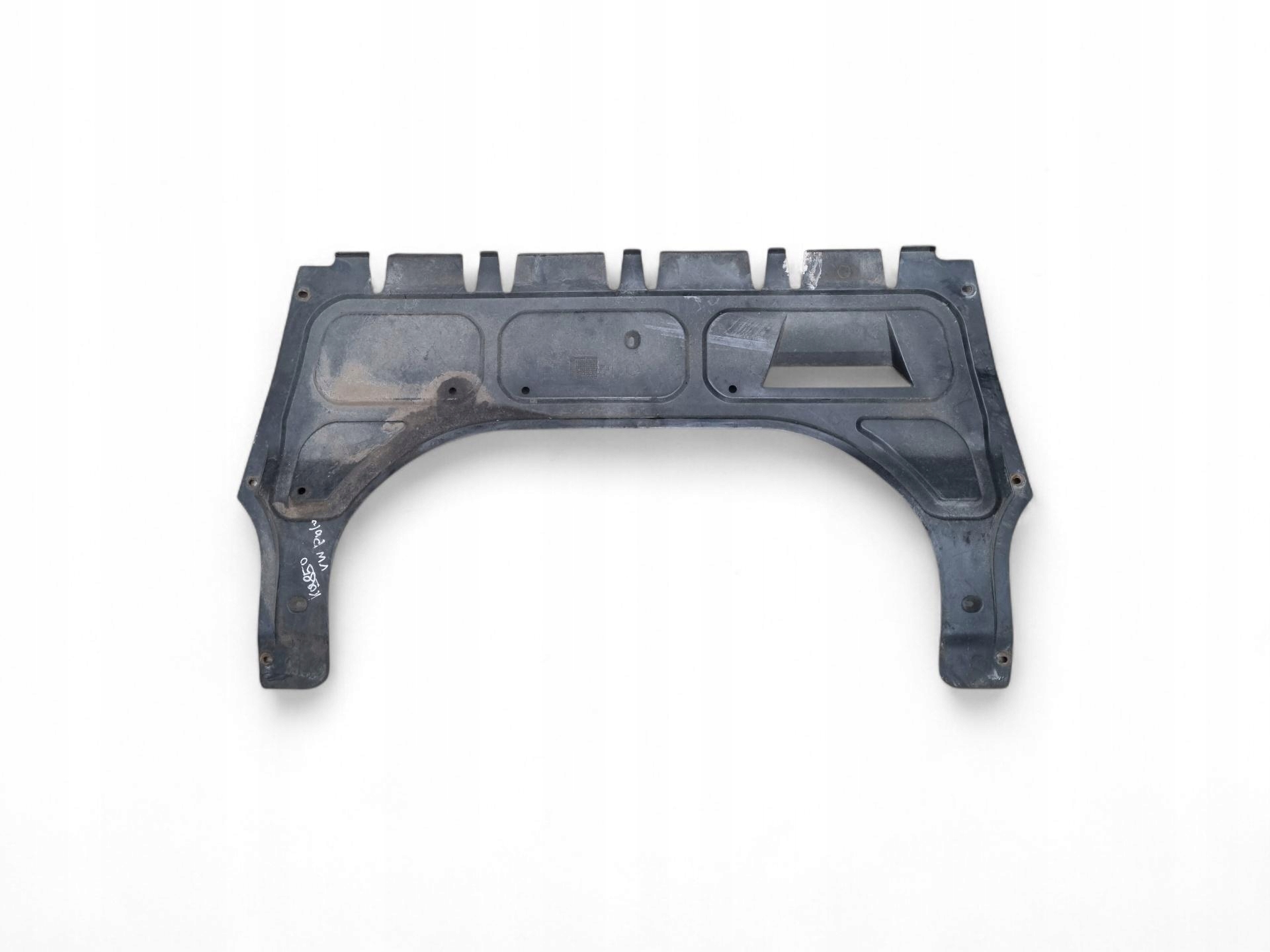 cover below engine Volkswagen Polo 5 2011 8Q0825237R
