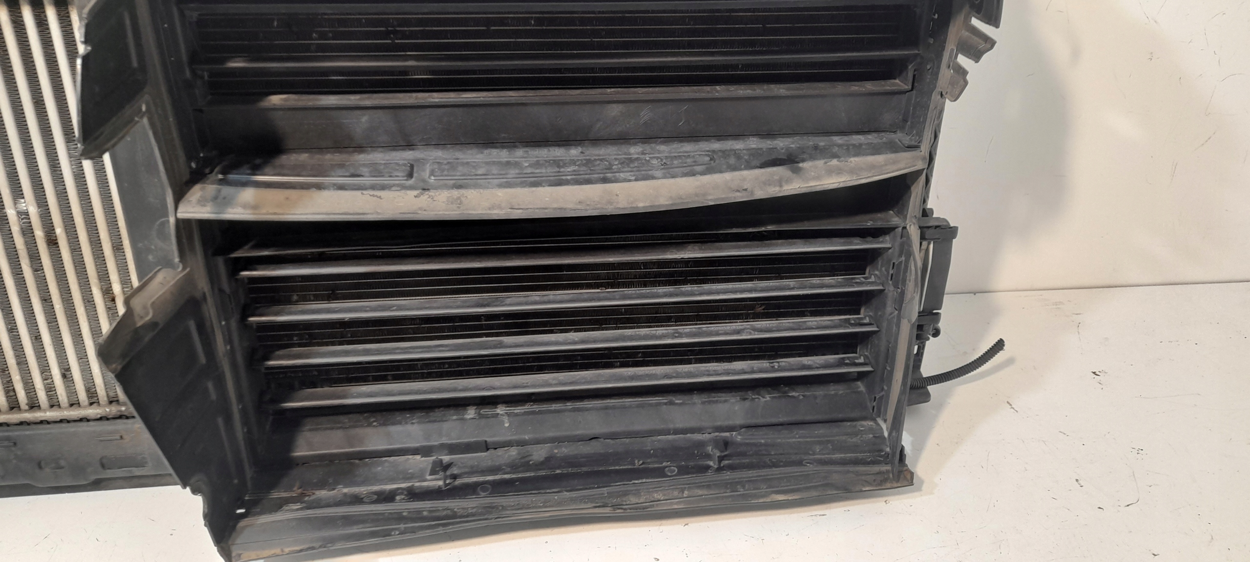 PEUGEOT 208 II support panel for radiators radiator 9824742280 (NR90)