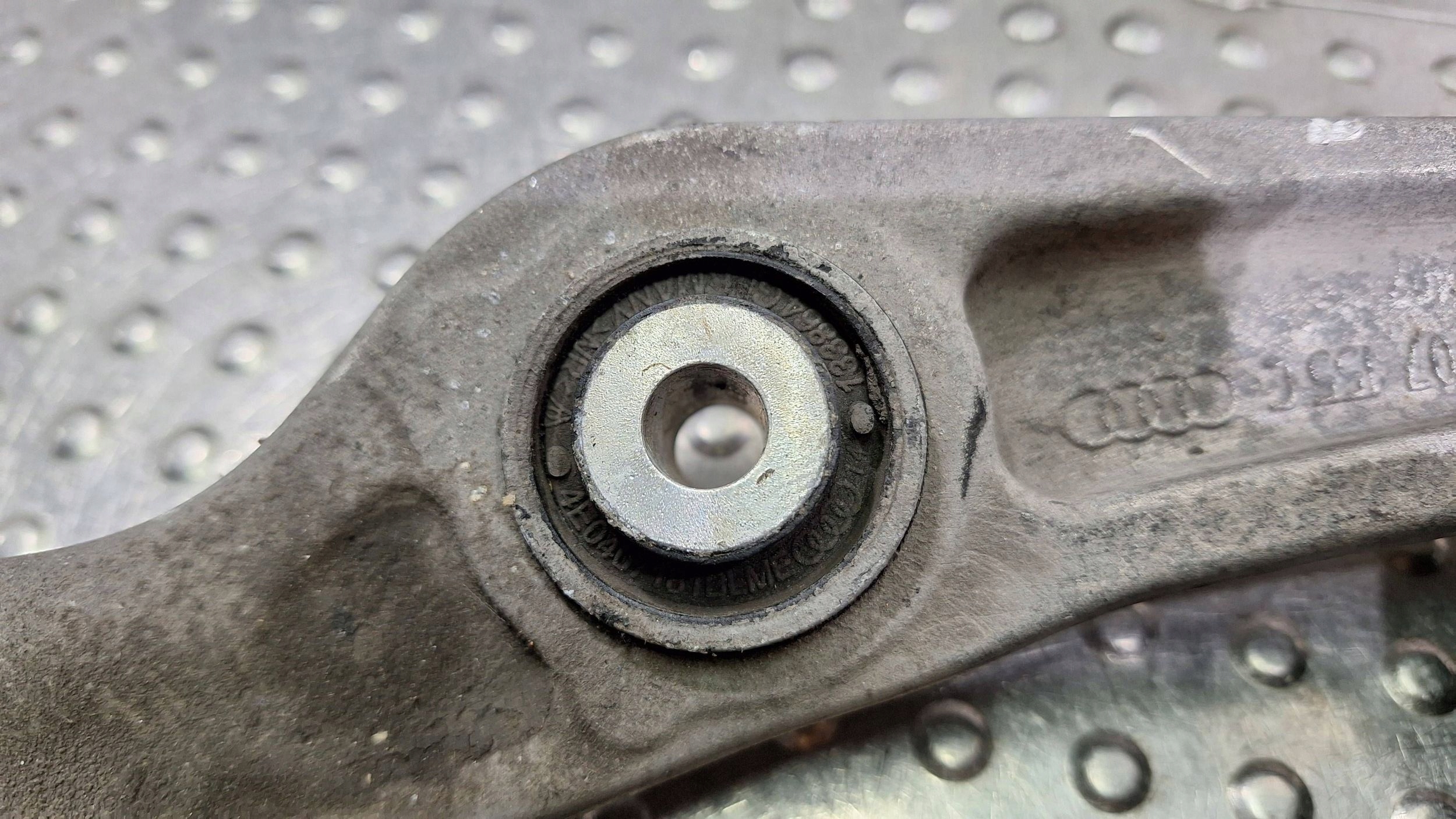 arm left front PROSTY 8K0407155C AUDI A4 B8 A5 8T A6 C7 2.0 TDI