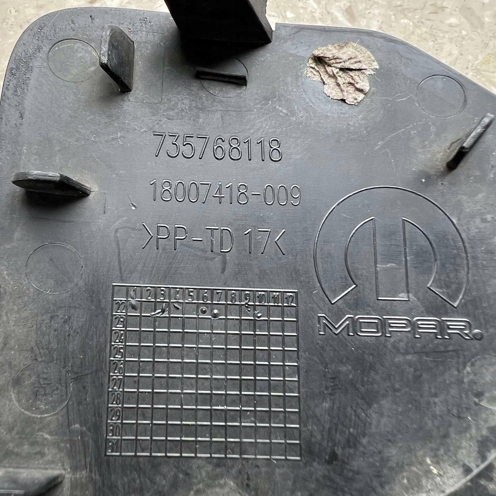 JEEP AVENGER Abschleppöse der Stoßstange vorne 735768118