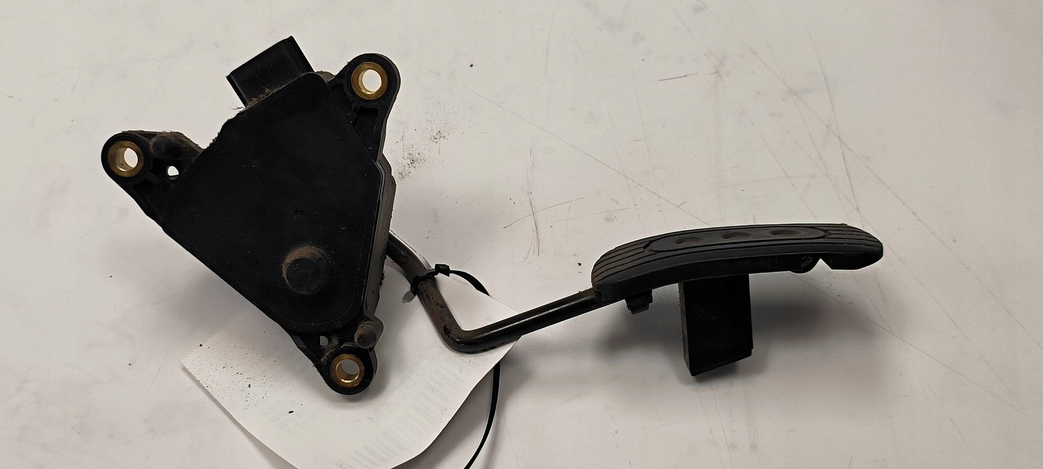PEDAL 18002AX700 NISSAN NOTE