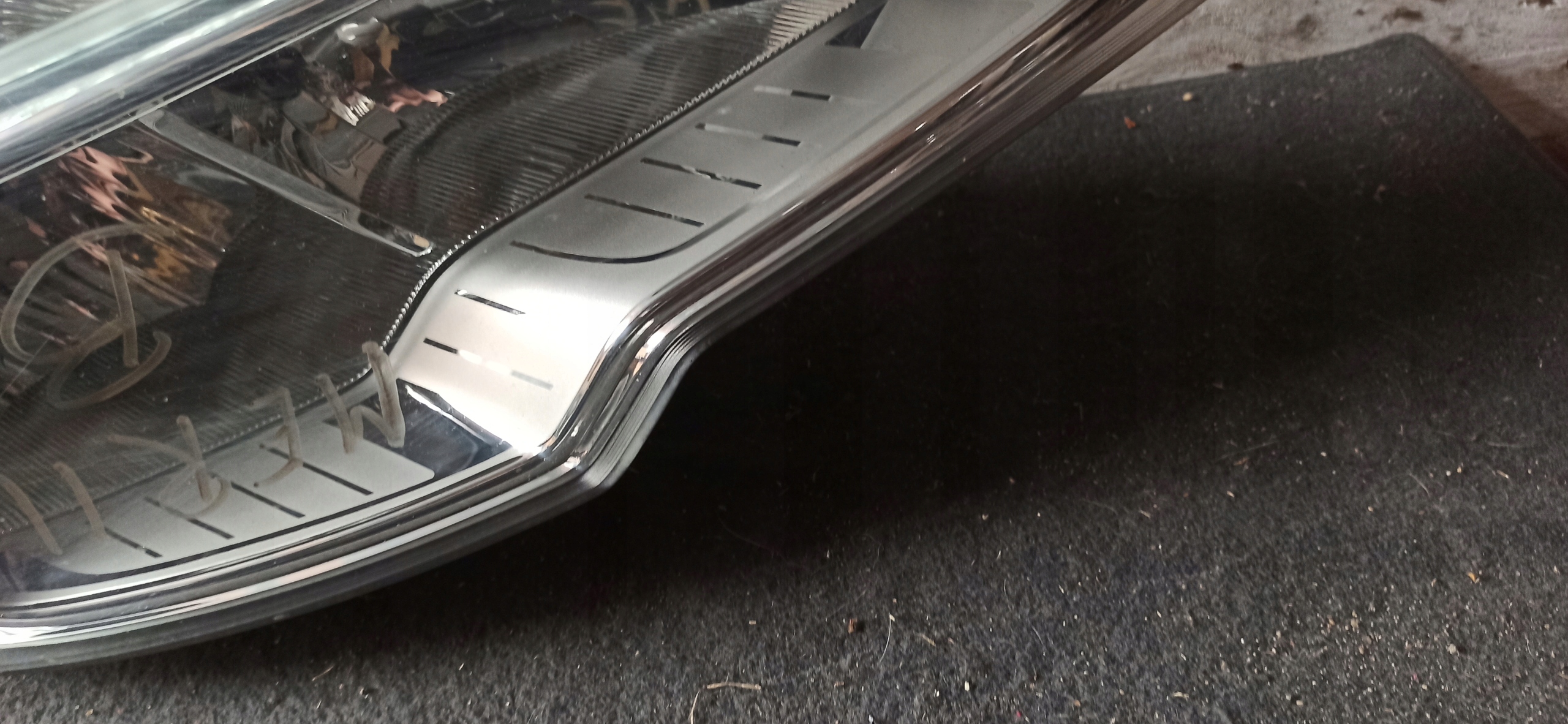 OPEL MERIVA B light right front UK 13253632