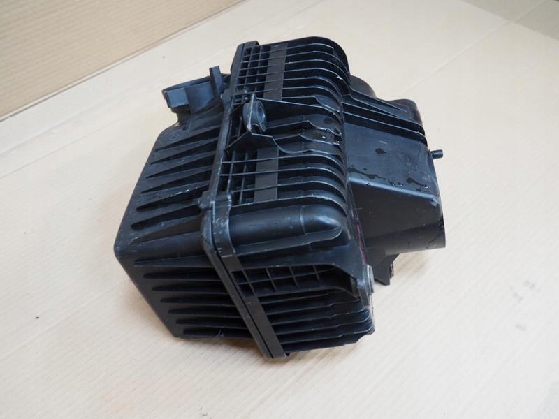 корпус салонного фильтра Воздух peugeot 607 2.7