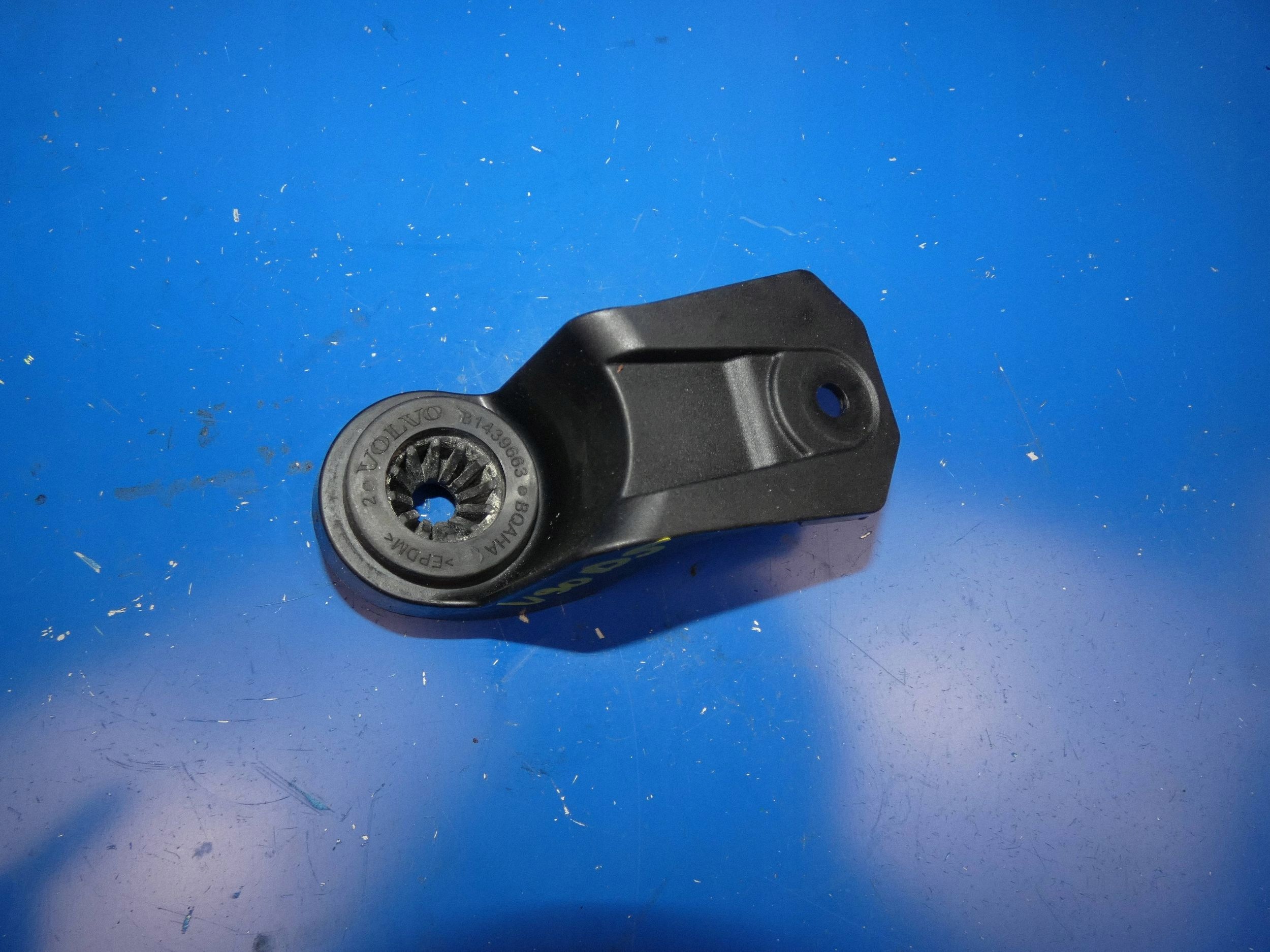 VOLVO V90 II S90 XC60 XC90 halter halter OBUDOWY filter luft