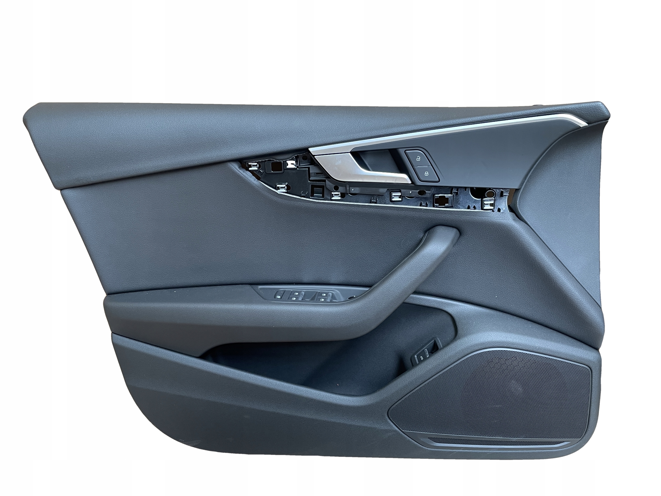 AUDI A4 8W B9 sedan SKORY seats upholstery