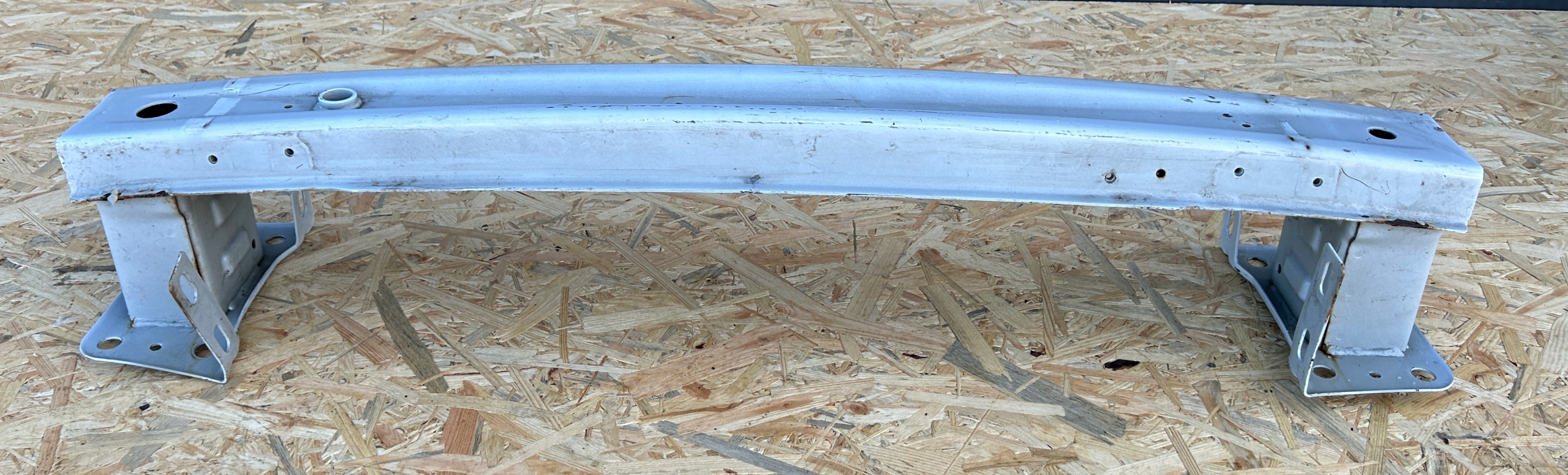 sider pillar of a bumper front front MG ZS EV