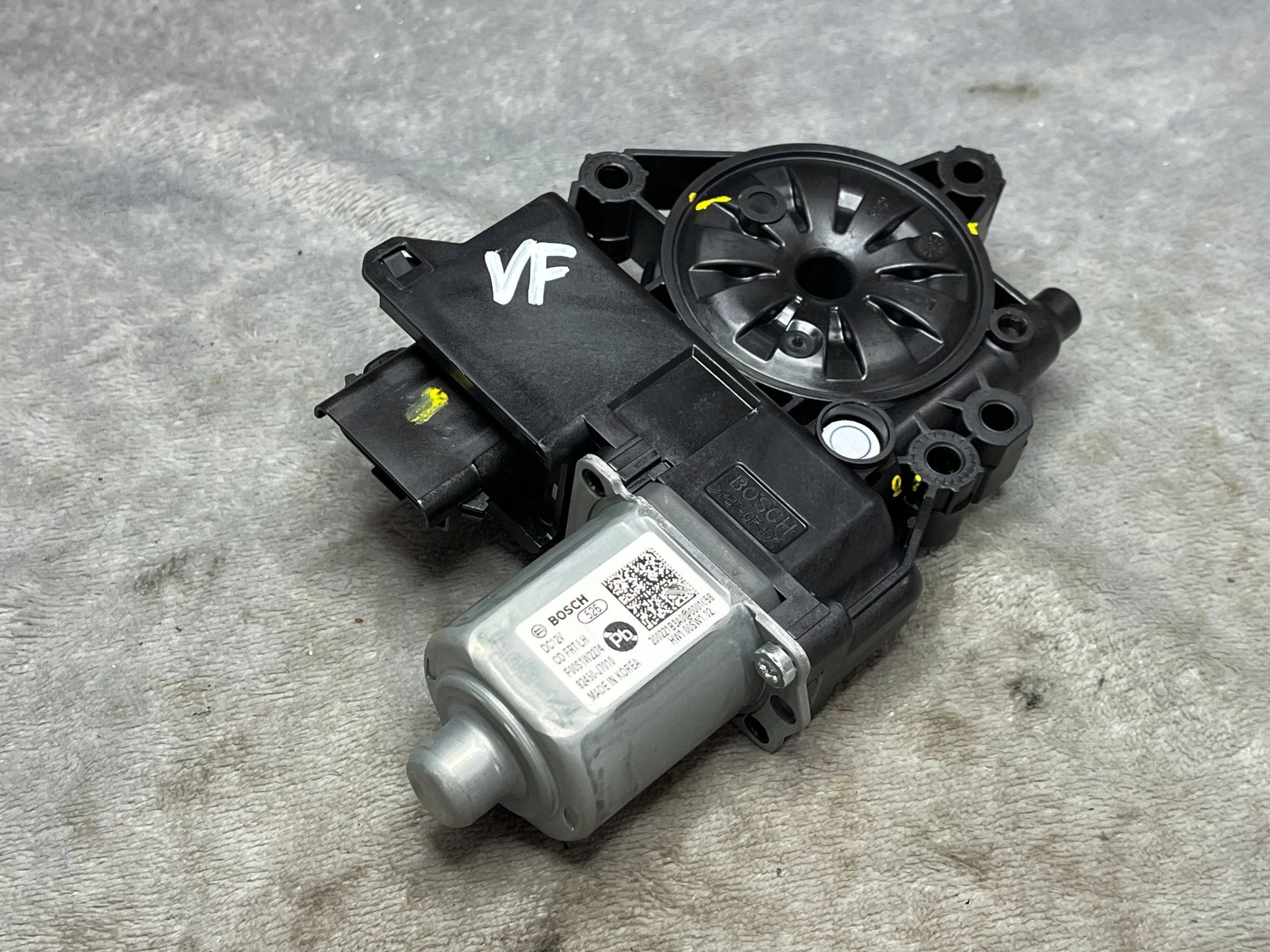 KIA CEED III 18- HB mini motor PODNOSNIKA windows left front 82450J7010 !J