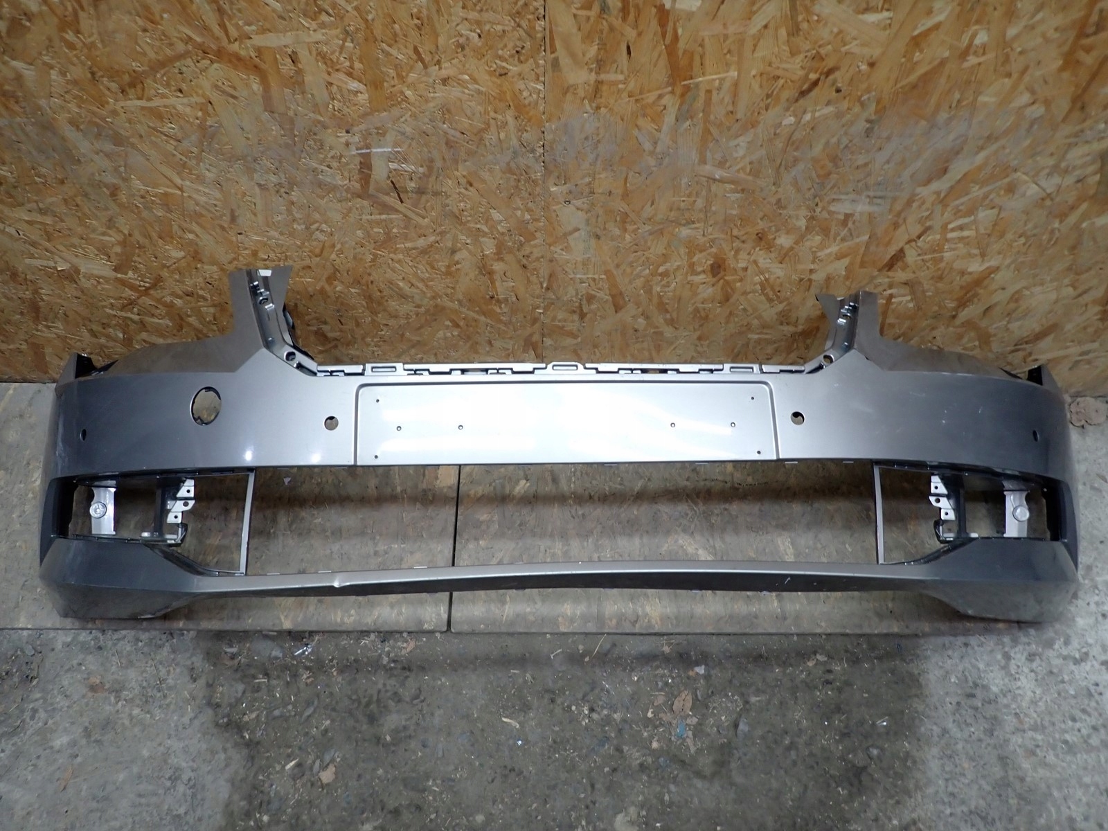 bumper front front SKODA SUPERB 3 III 3V 2015-2019R 3V0807221