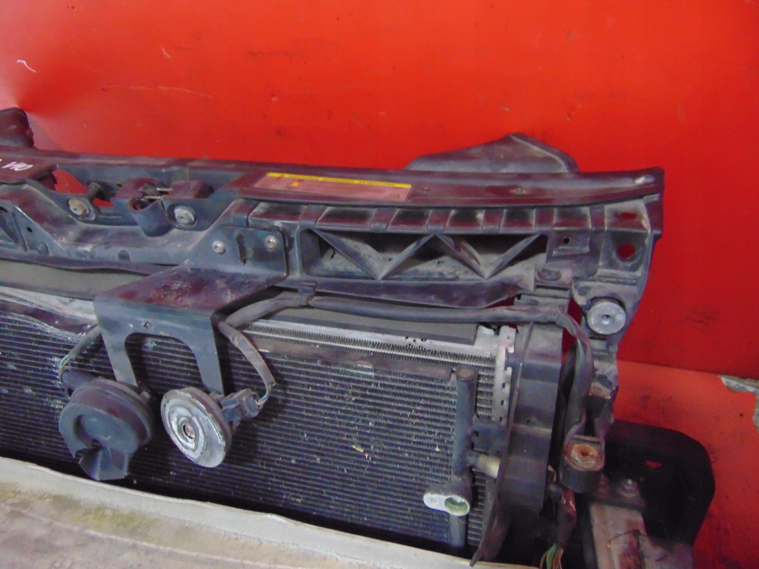 AUDI S6 C6 5.2 V10 support panel for radiators radiator WENTYLATO