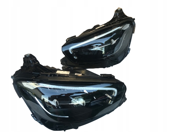 LAMPA PRZEDNIA PRZÓD MERCEDES E KLASA W213 LED