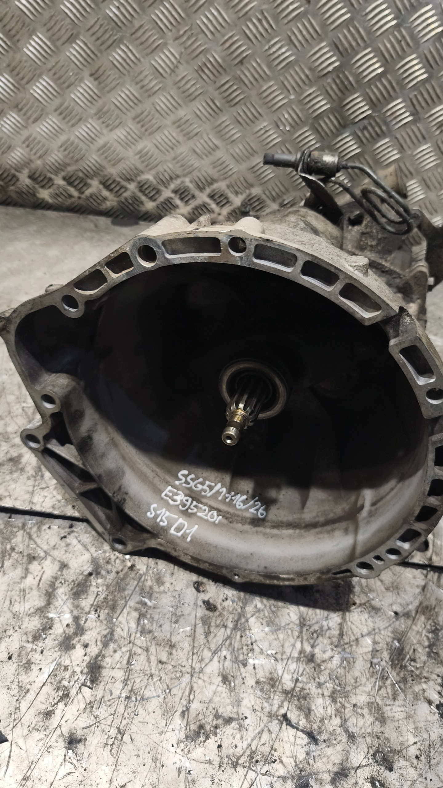 getriebe BMW E39 520i 220022598