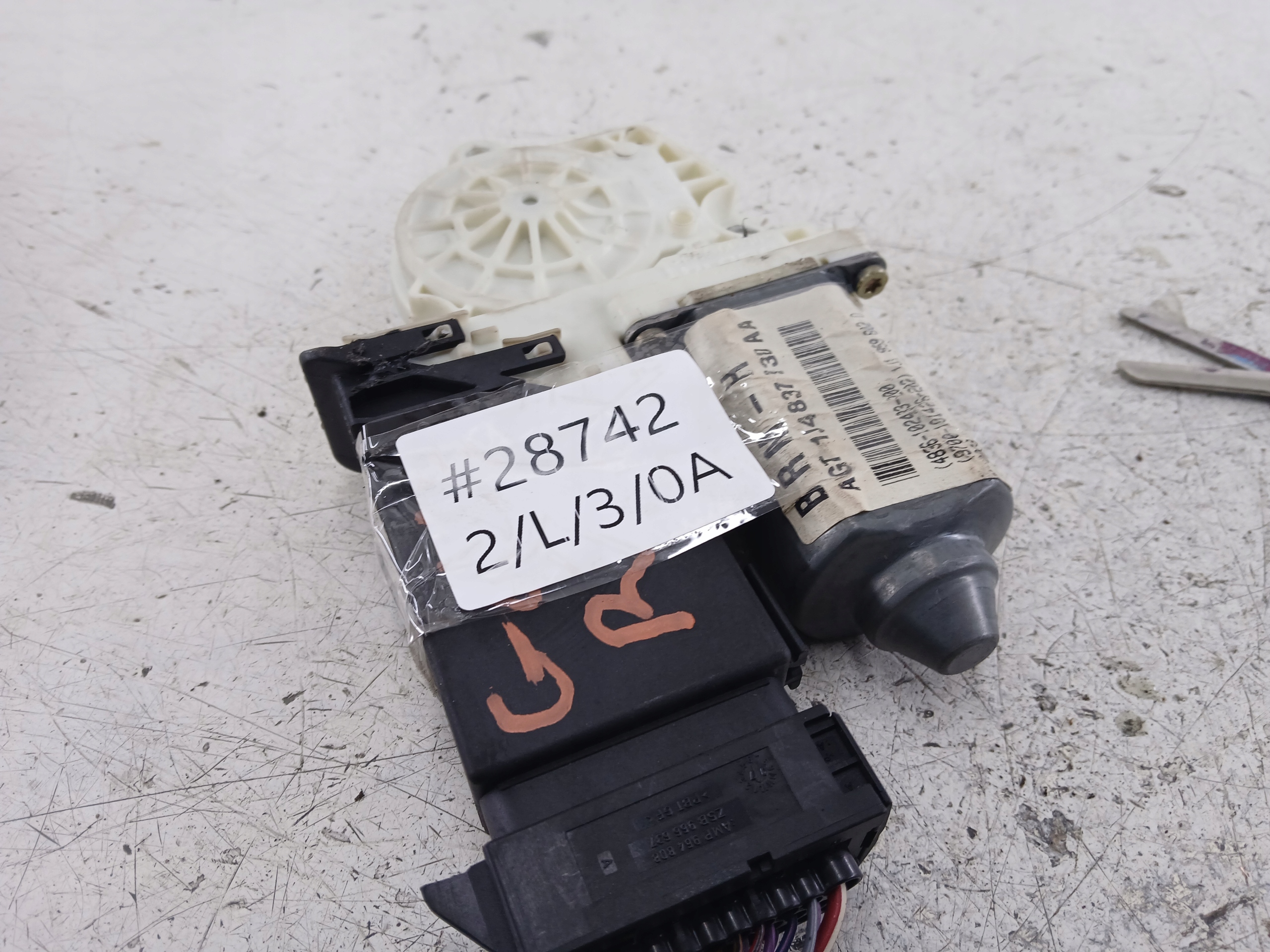 VW GOLF IV mini motor windows right front 1J4837730AA