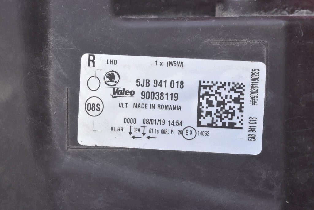 REFLEKTOR rechts licht vorne EU 5JB941018 SKODA RAPID 12-17