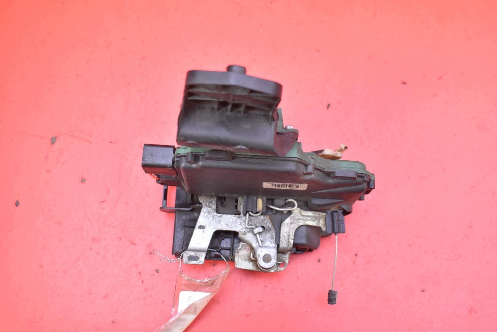 lock door left front front EU 3B1837015Q VW PASSAT B5 LIFT 00-05