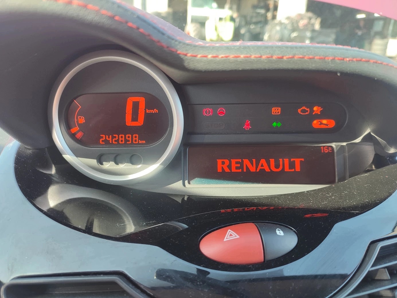 dials dials RENAULT TWINGO II 1.5 DCI 280345731R 8201127956 EU