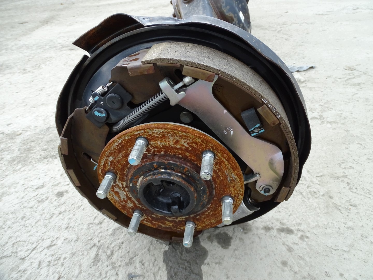 suspension beam axis rear part rear diff MITSUBISHI L200 V