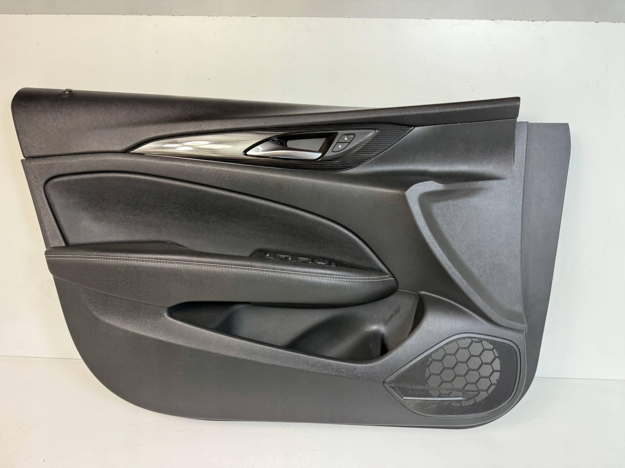 OPEL INSIGNIA B side door left front leather EUROPA HB