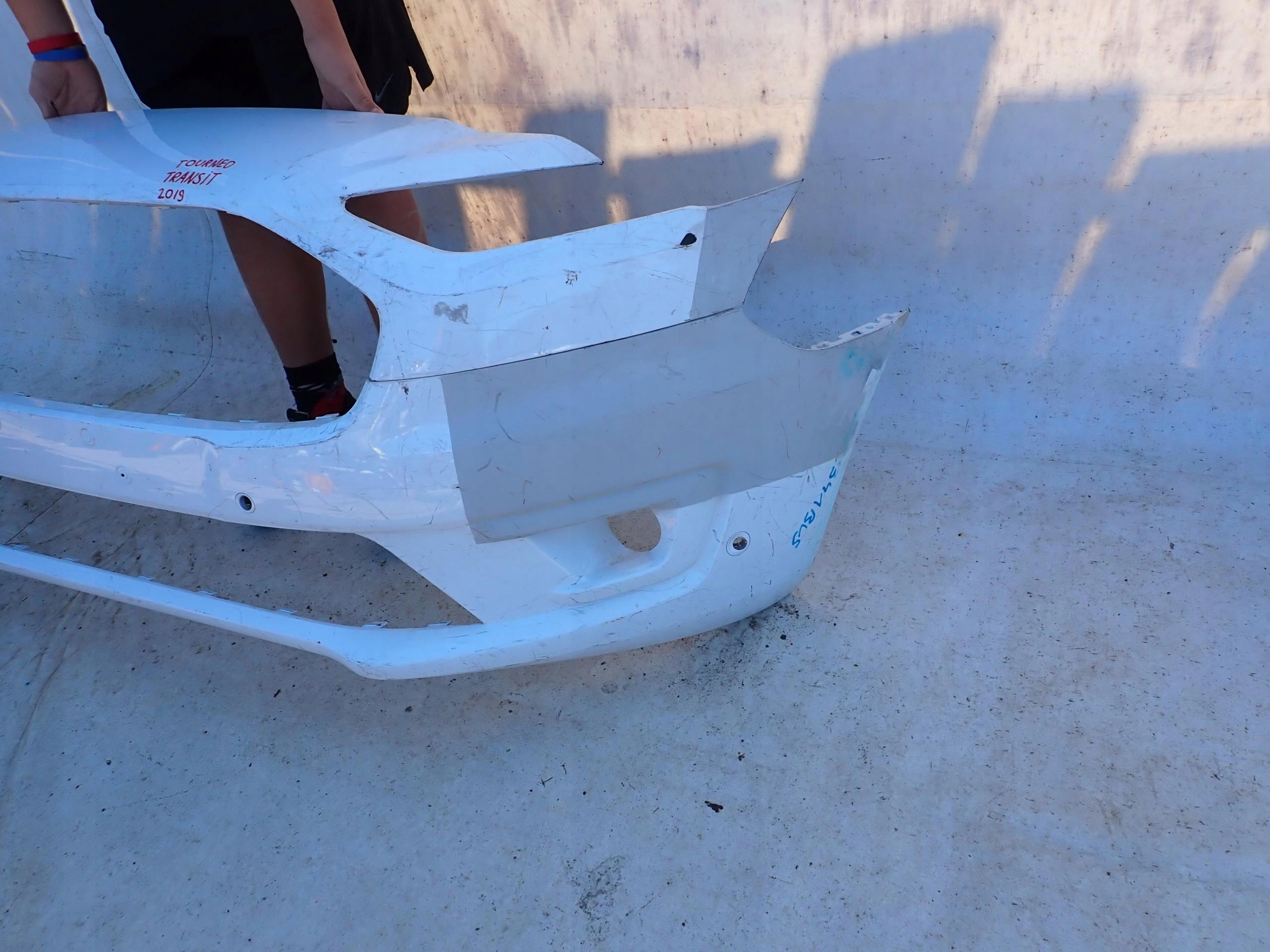 FORD TRANSIT CONNECT II LIFT 17- bumper front PDC