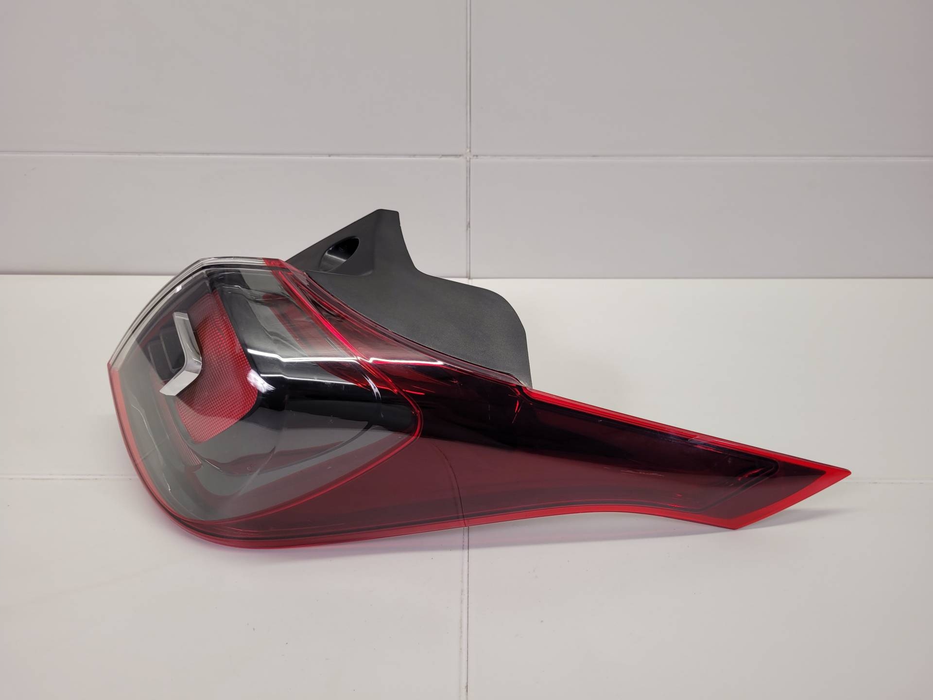 light rear right side Opel Crossland X 2019 2SD.2237
