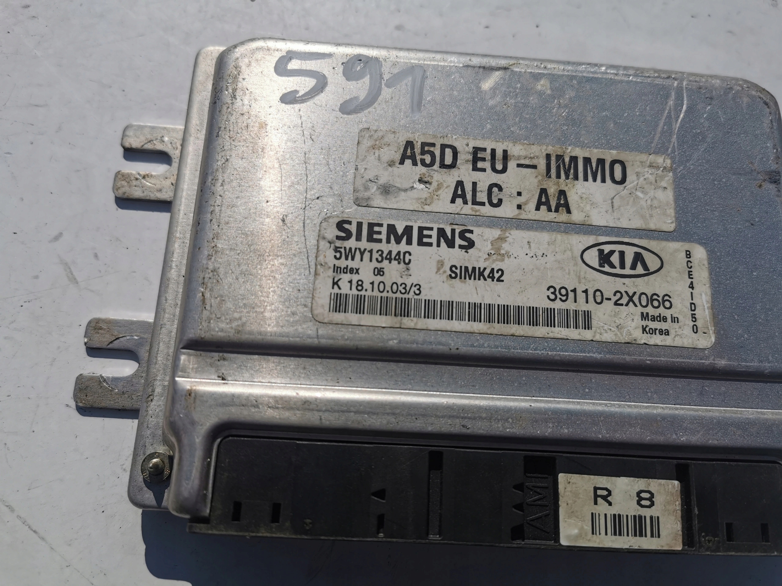 KIA RIO 1.5B 16V 5WY1344C 39110-2X066 computer ECU