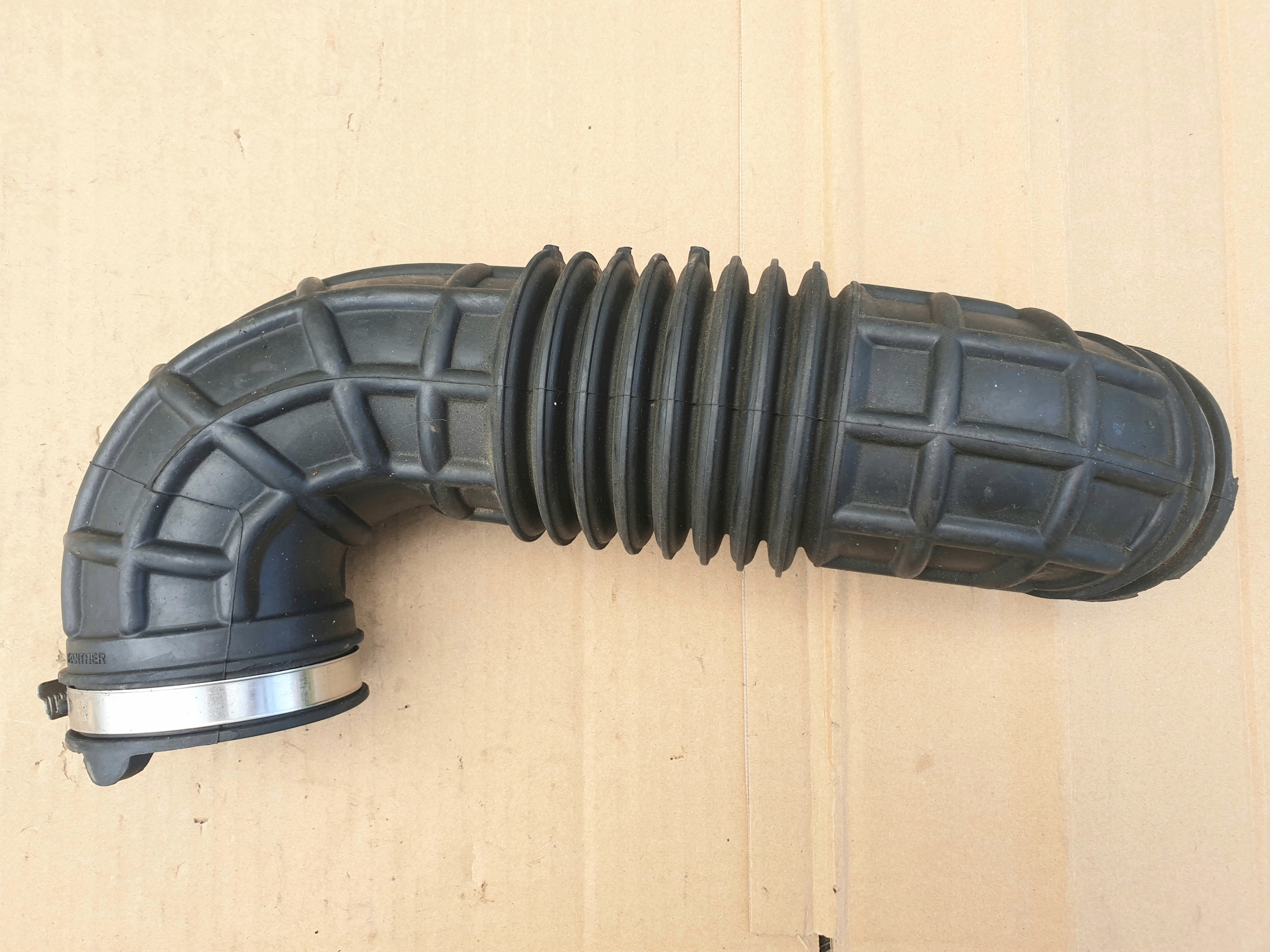 GK21-9R504-AD GK219R504AD - ТРУБОПРОВОД ИНТЕРКУЛЕРА ШЛАНГ ДЛЯ FORD TRANSIT MK8