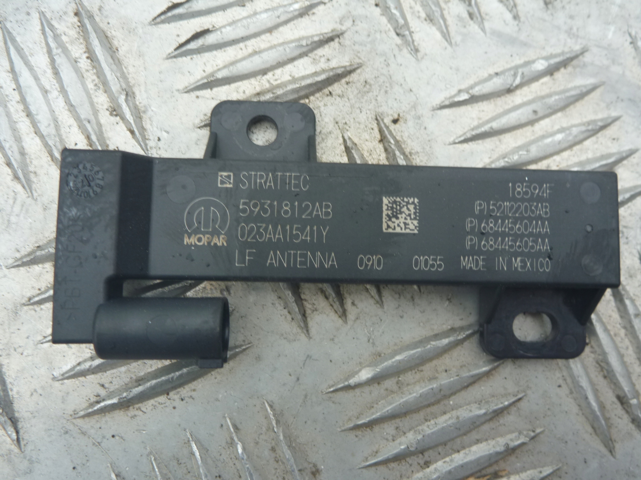 Moduł Keyless Bezkluczykowy Drzwi Dodge RAM 2019-