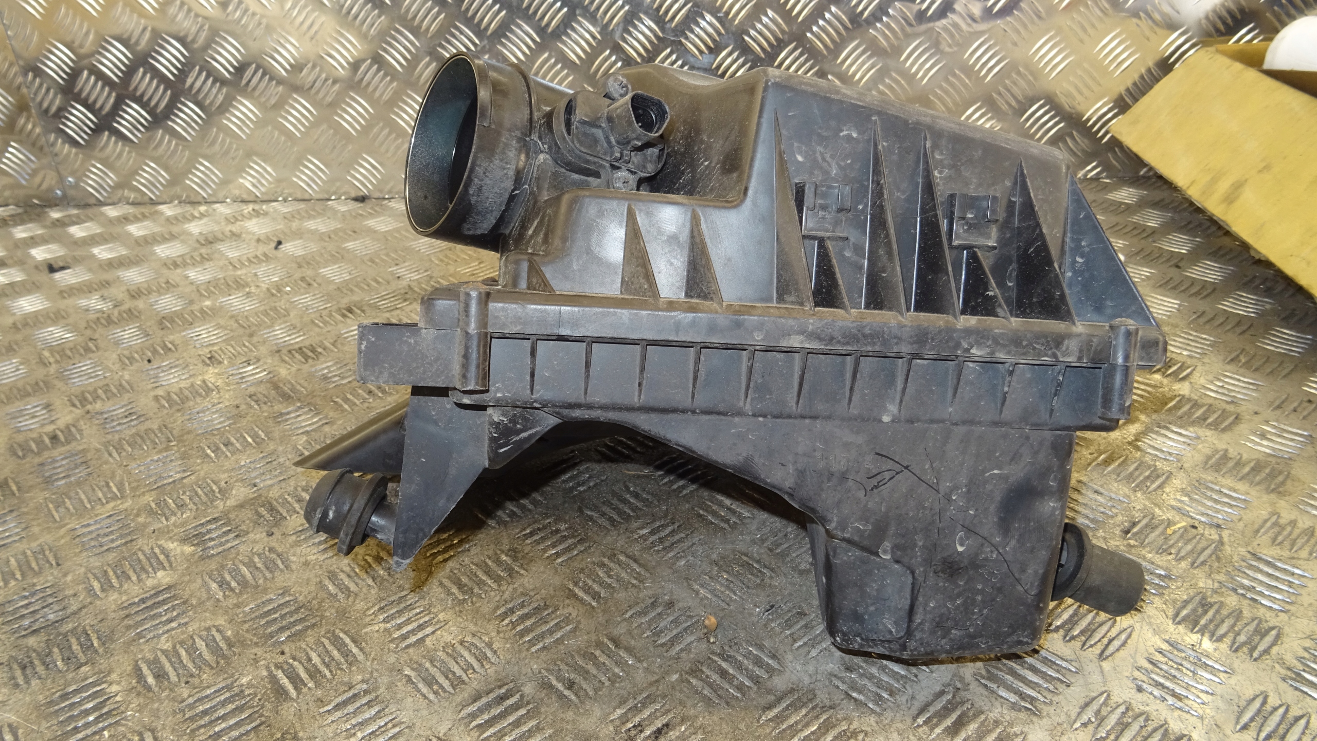 Opel OE 13379760 Gehäuse filter luft