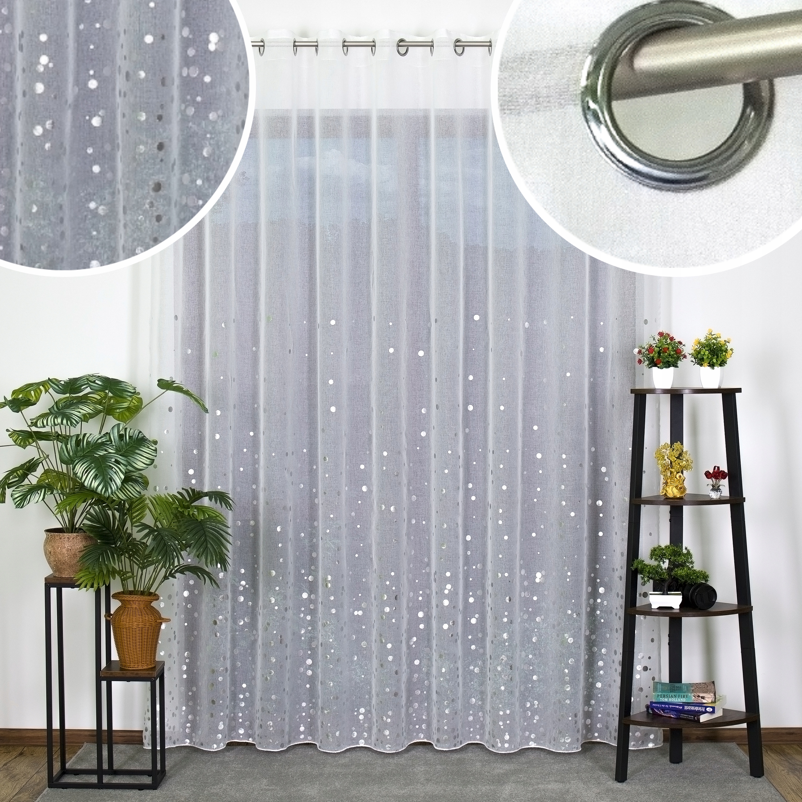 Záclona Etamin stříbrné tečky na průchodkách 600 x 245 cm hotová s olověnkou
