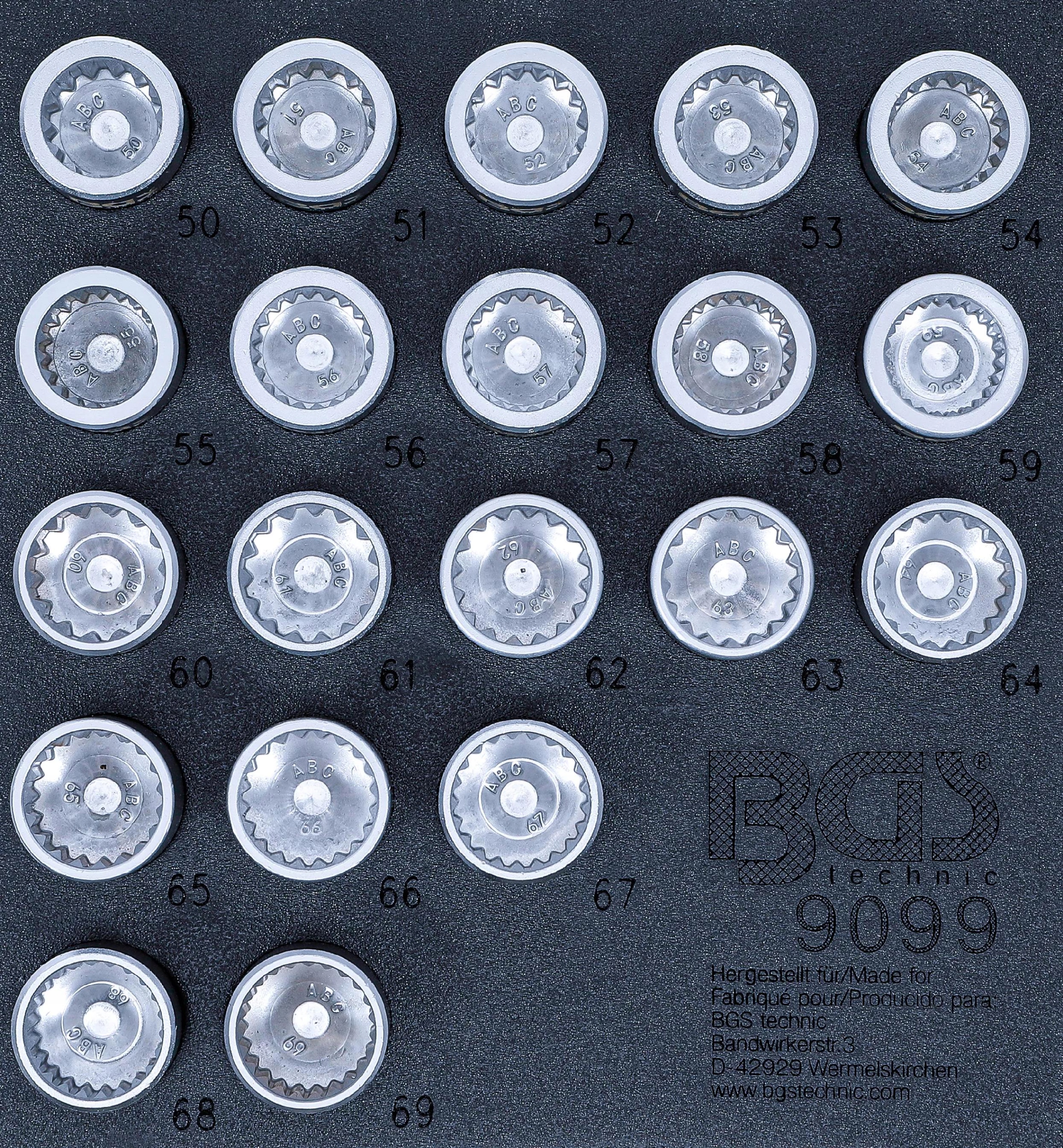 Vložka do zásuvky s nářadím pro zabezpečení kol Porsche Touareg 20 ks