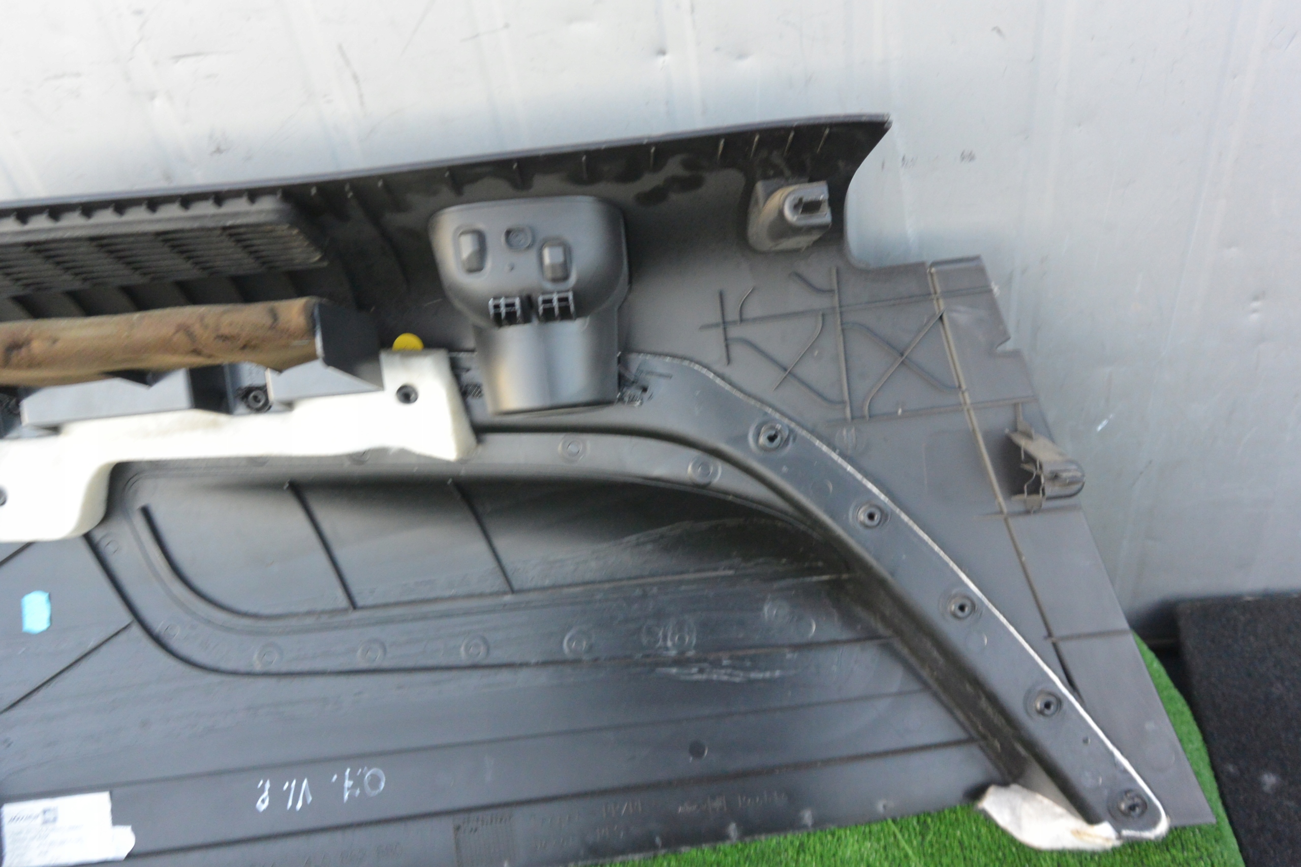 boot upholstery KPL 5 MIEJSC AUDI Q7 4L