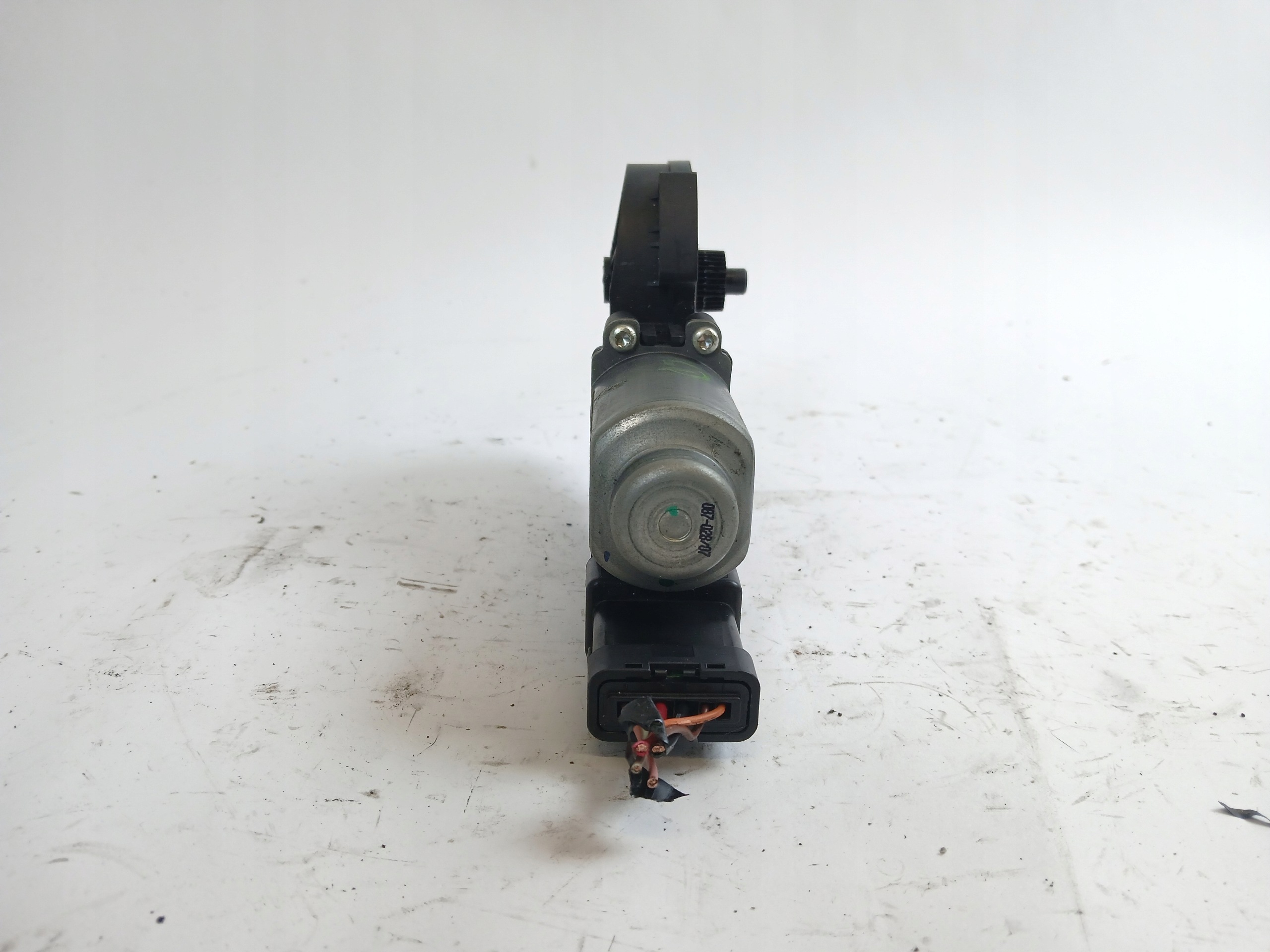 KIA CEED and mini motor windows left front 402055D