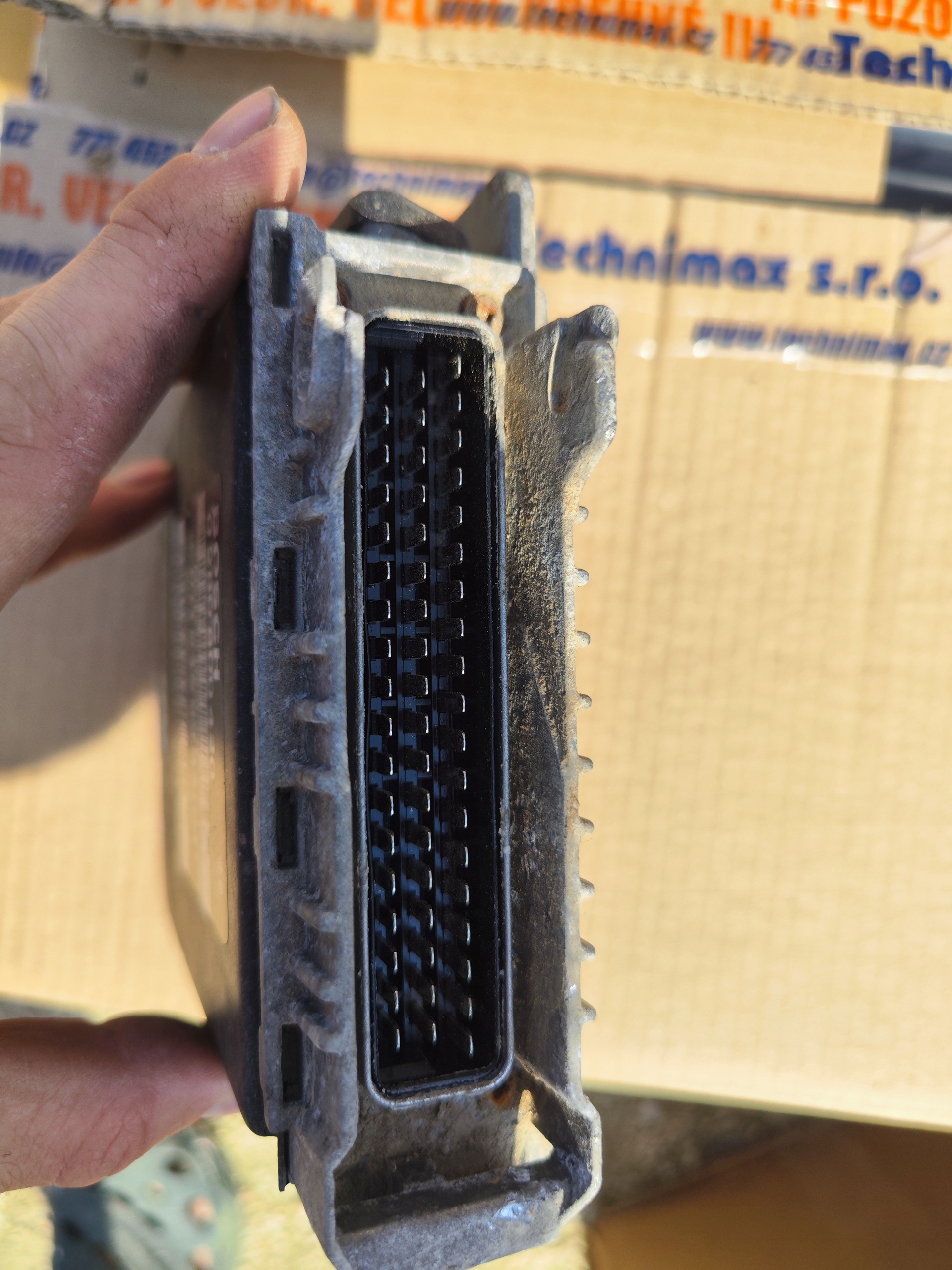 computer control unit of the engine module MERCEDES W124 R129 0115459932 0280800420