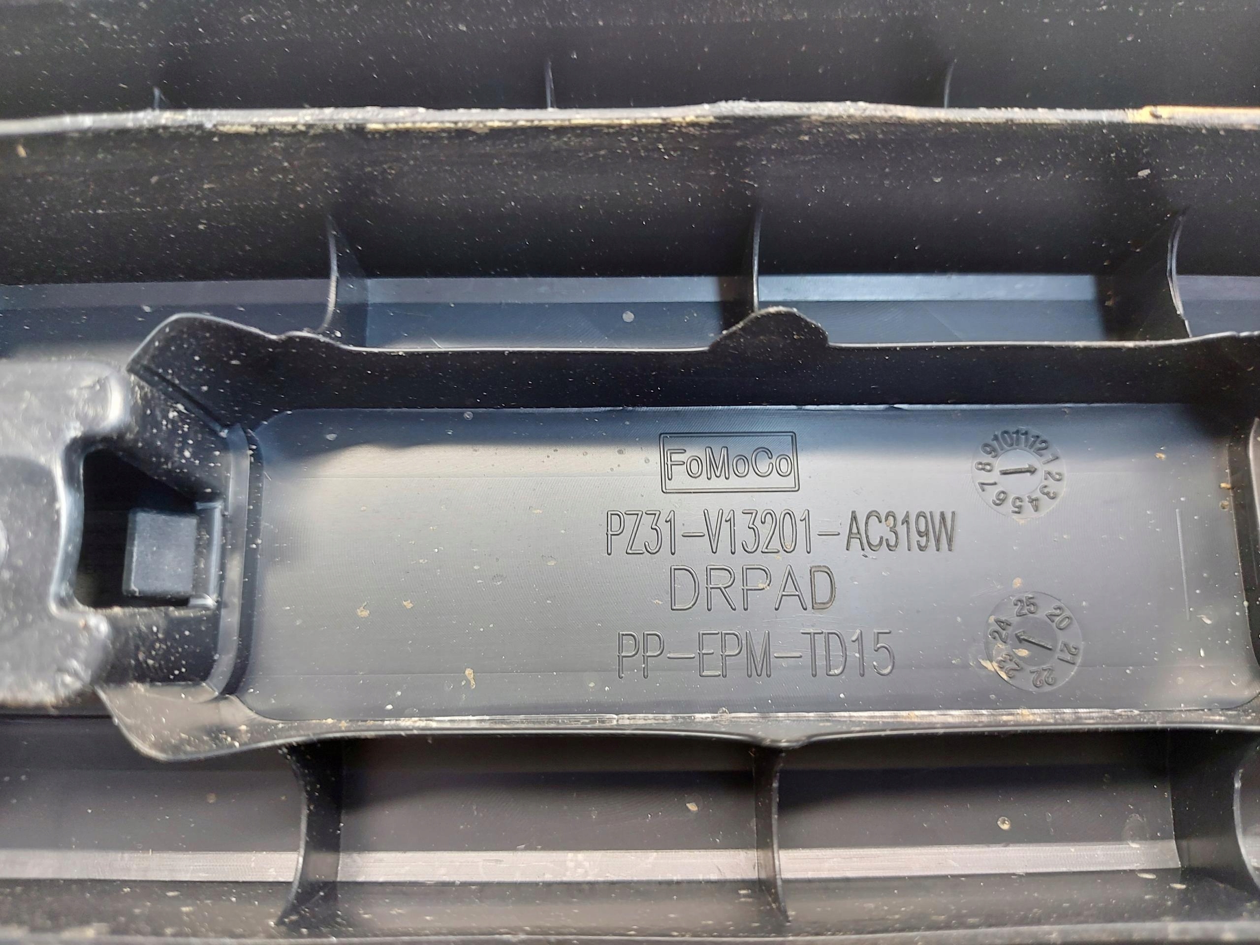Transit Custom II 2024 threshold stopien left of the threshold left side pz31-v13201-ac