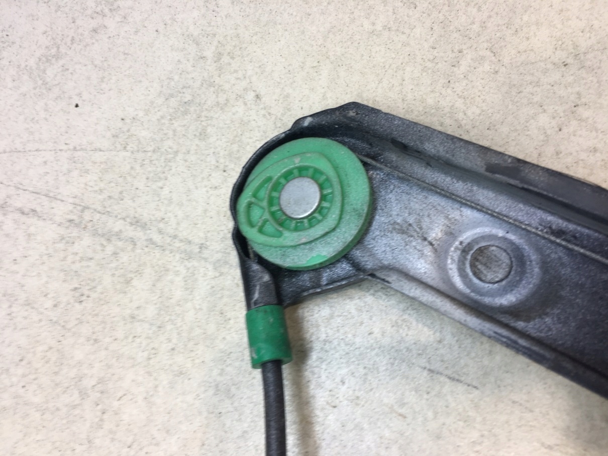 window regulator left front BMW E46 1.8