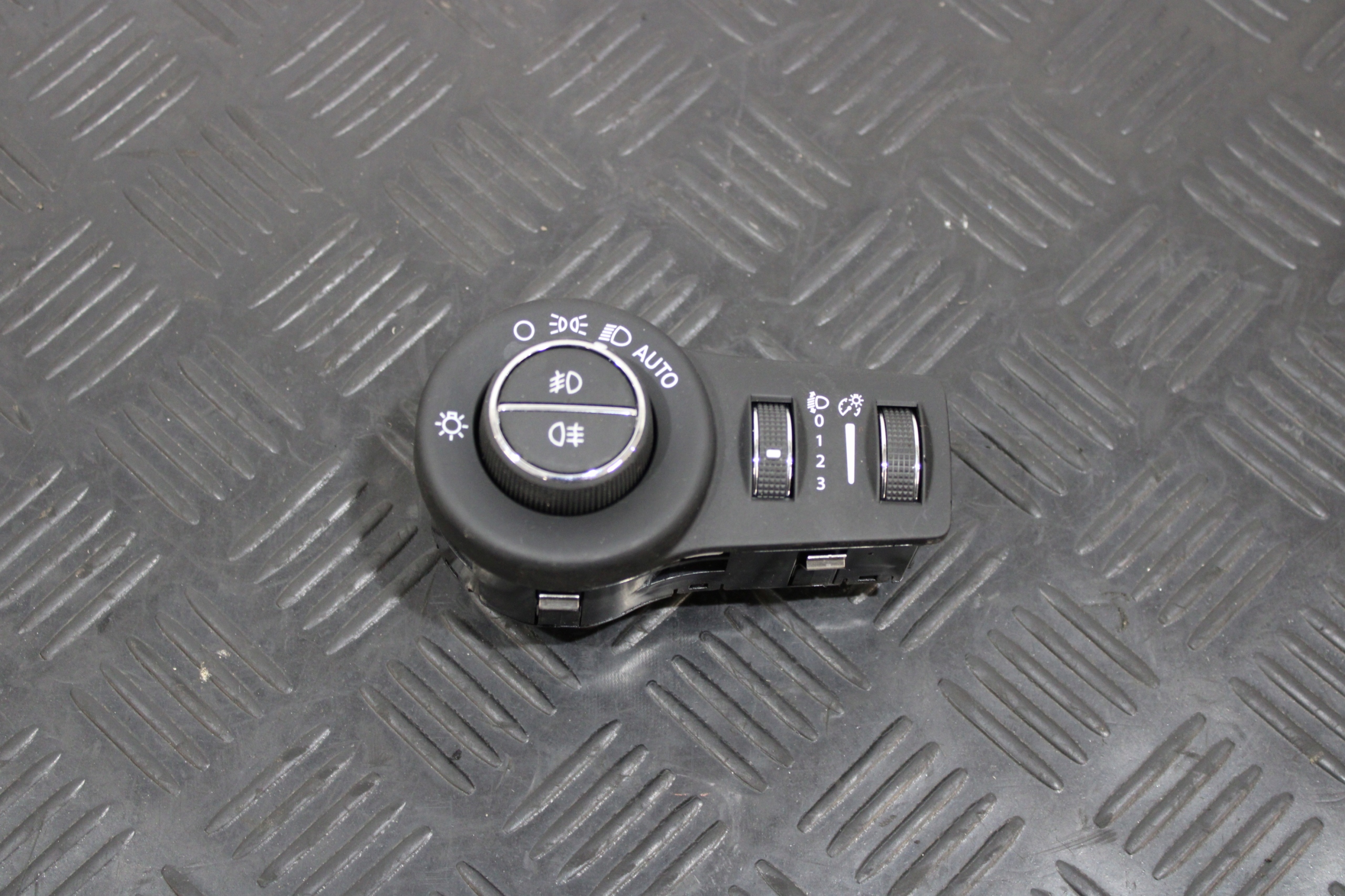 interruttore luci P6BT87LX JEEP COMPASS II 2 TRAILHAWK