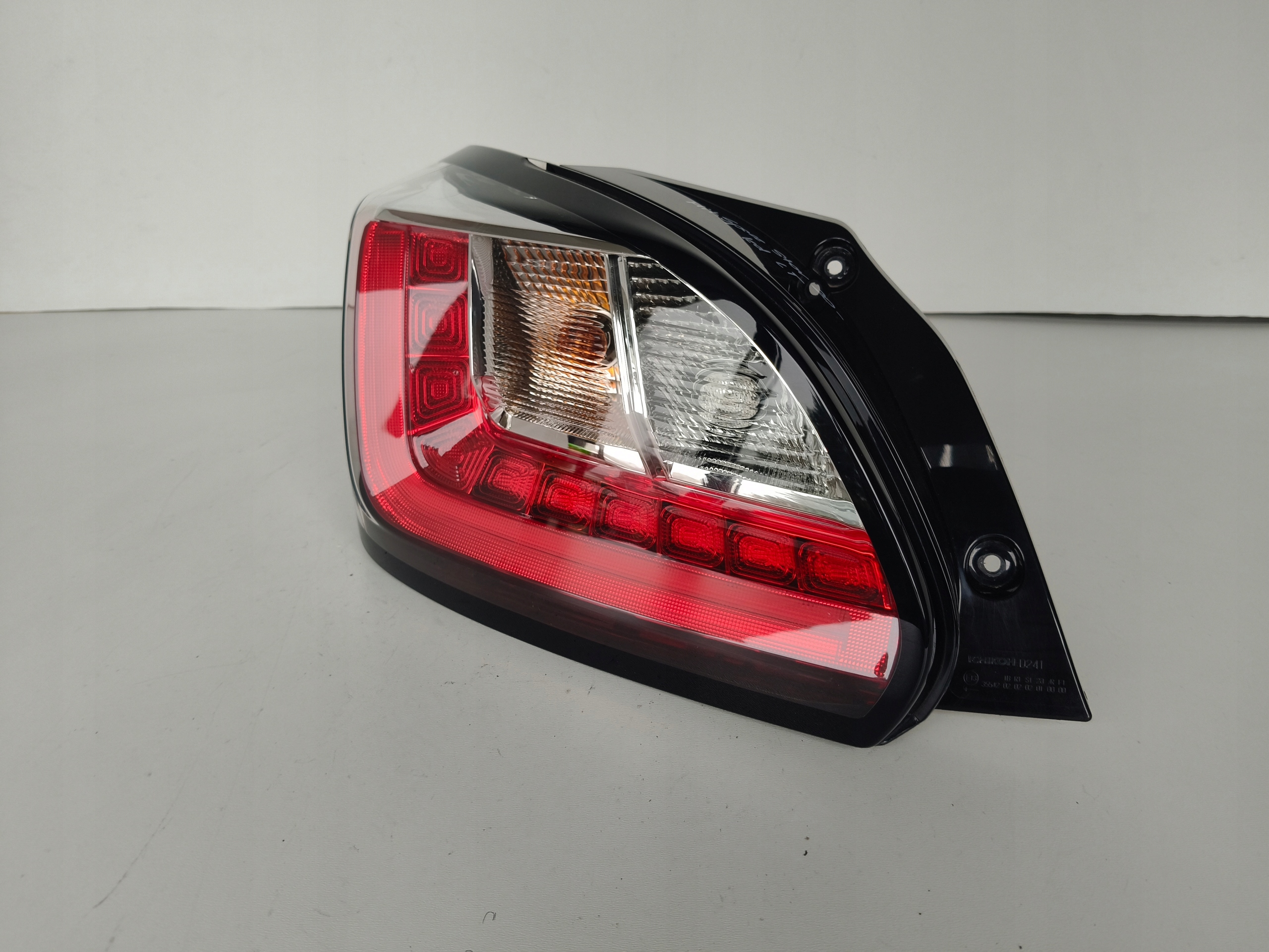 light left rear MITSUBISHI SPACE STAR 20- LED