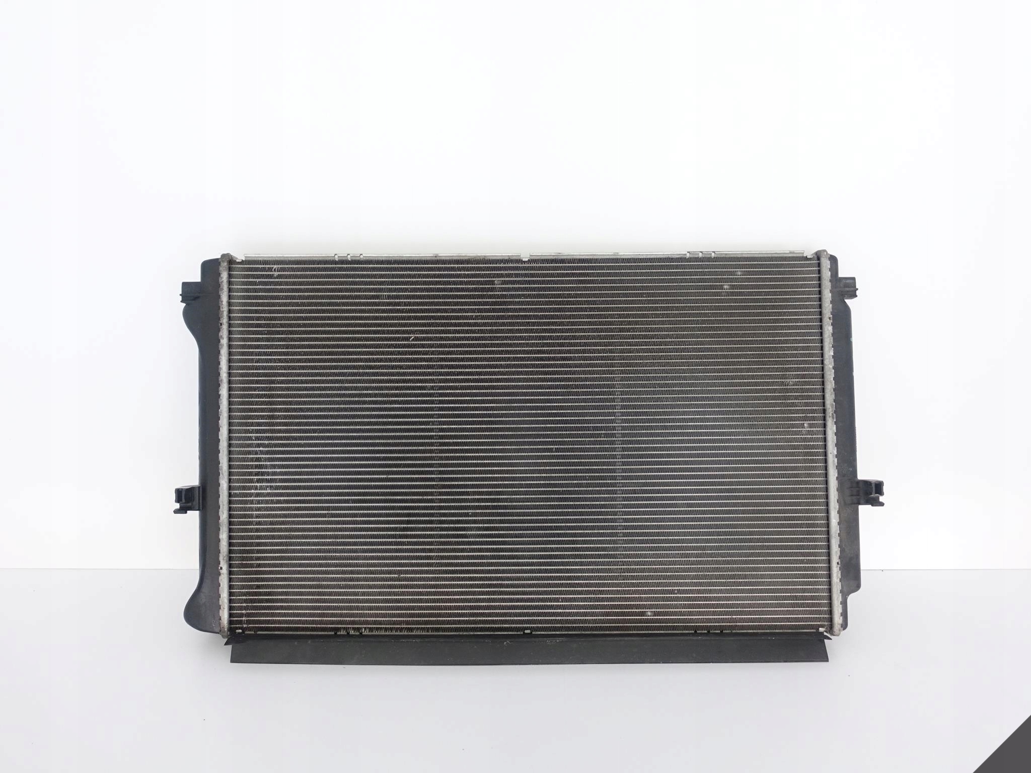 AUDI A3 SEAT LEON 5F VW PASSAT 3G SKODA radiator