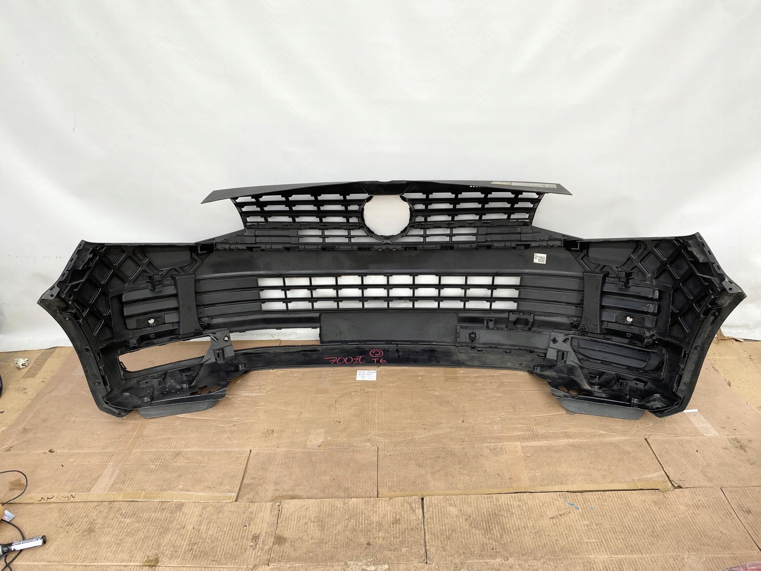 VW T6 Transporter 15- front bumper PDC front 7E0807221D