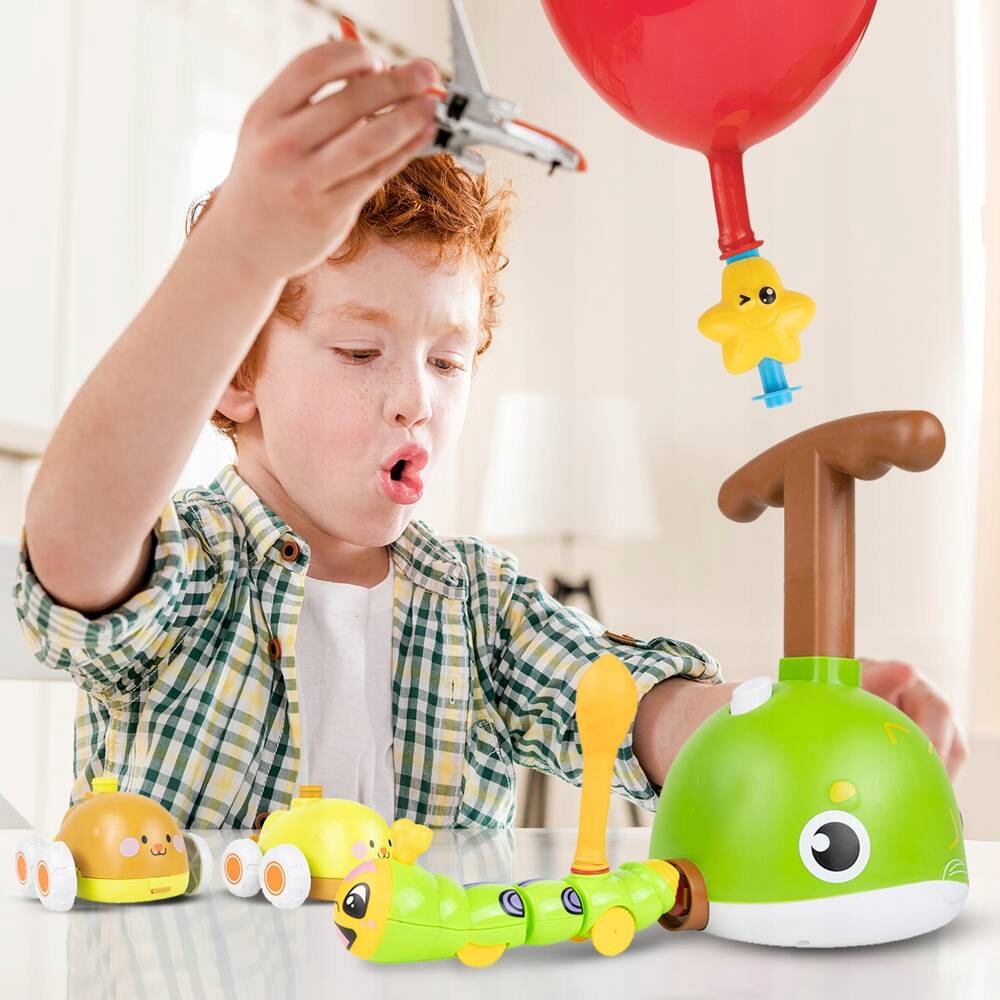 WYRZUTNIA BALONÓW BALONOWA RYBKA RYBA ROZDYMKA DWA AUTA 13 SZT BALONÓW Model MalPlay