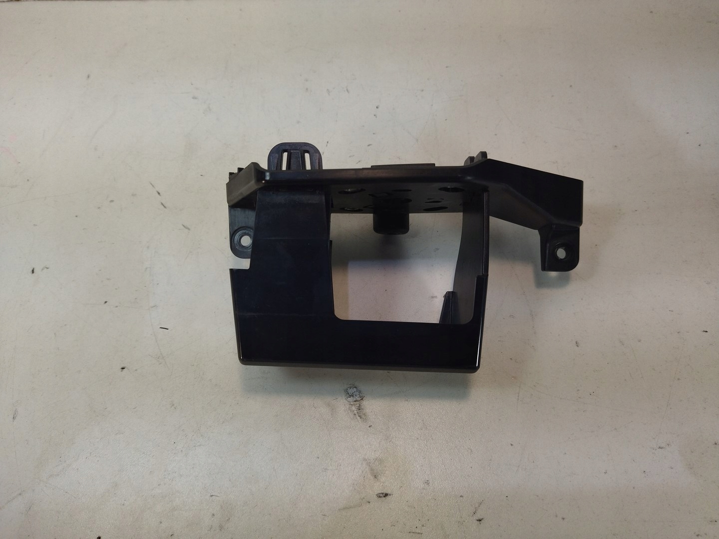 760980561 КРОНШТЕЙН КАМЕРЫ НОЧНОГО ВИДЕНИЯ VW TOUAREG