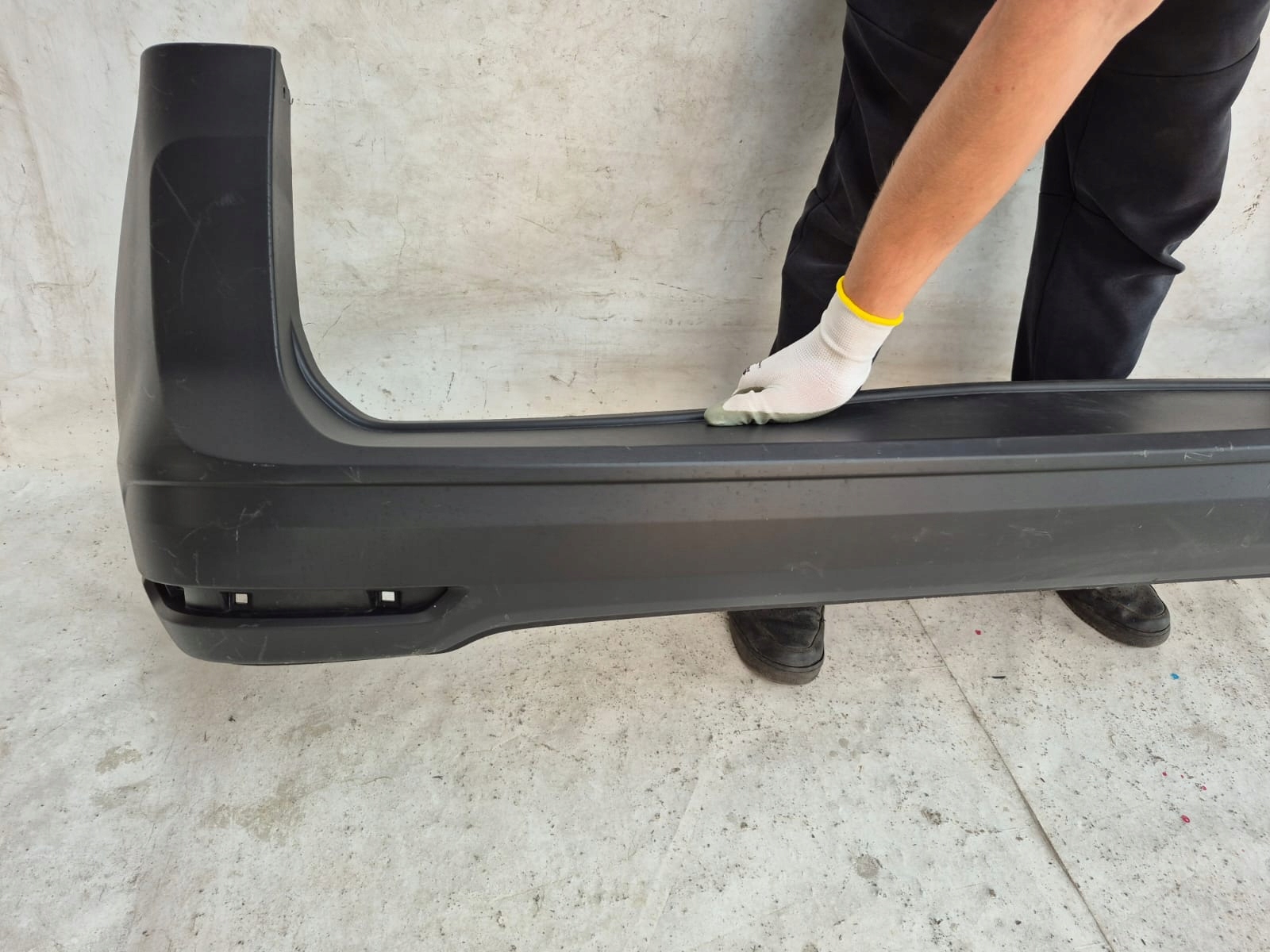 VOLKSWAGEN VW CADDY 2K7 20- bumper rear part rear