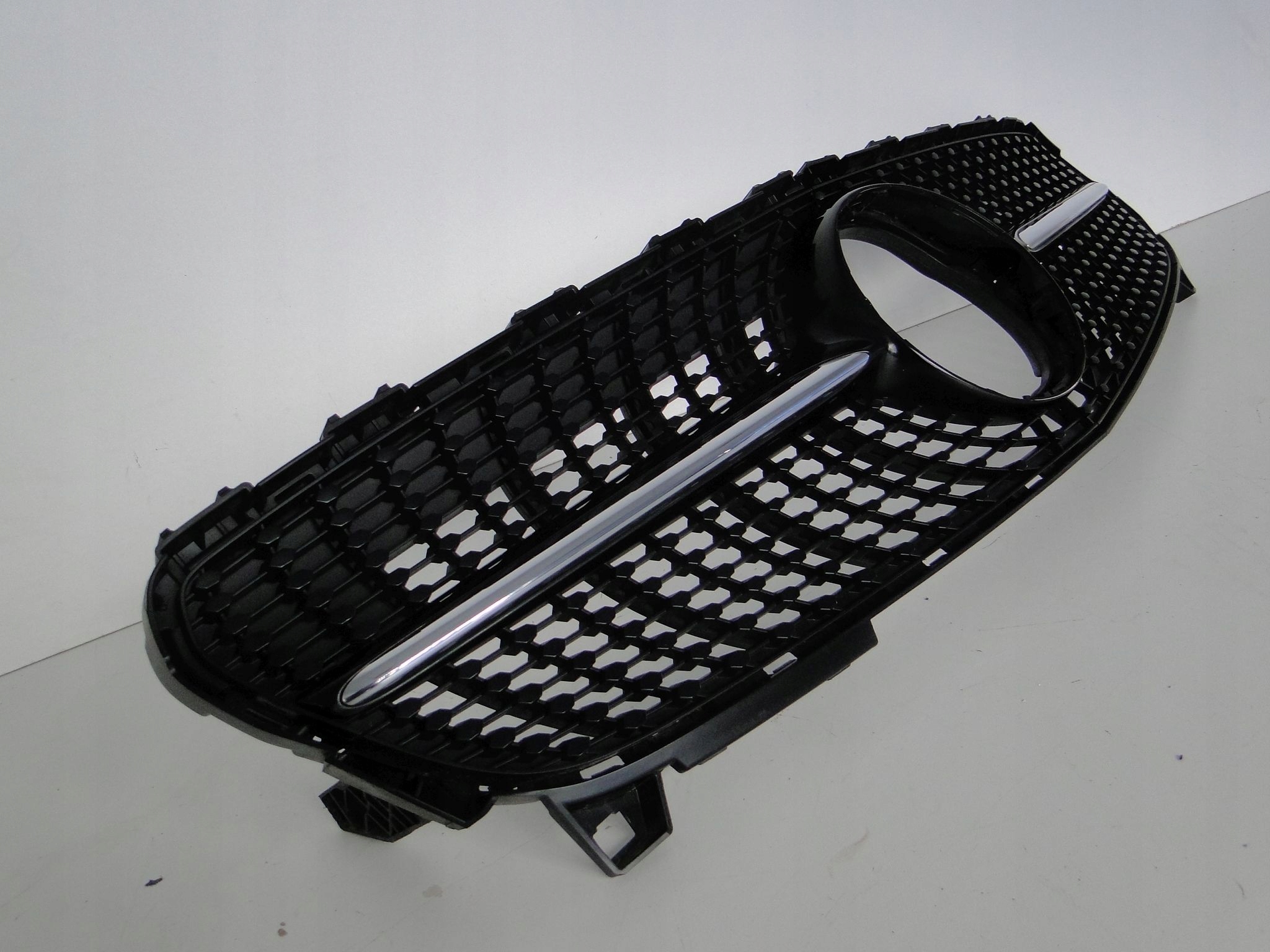 MERCEDES A KLASA 176 W176 LIFT AMG GRILL ATRAPA Producent części Mercedes-Benz OE