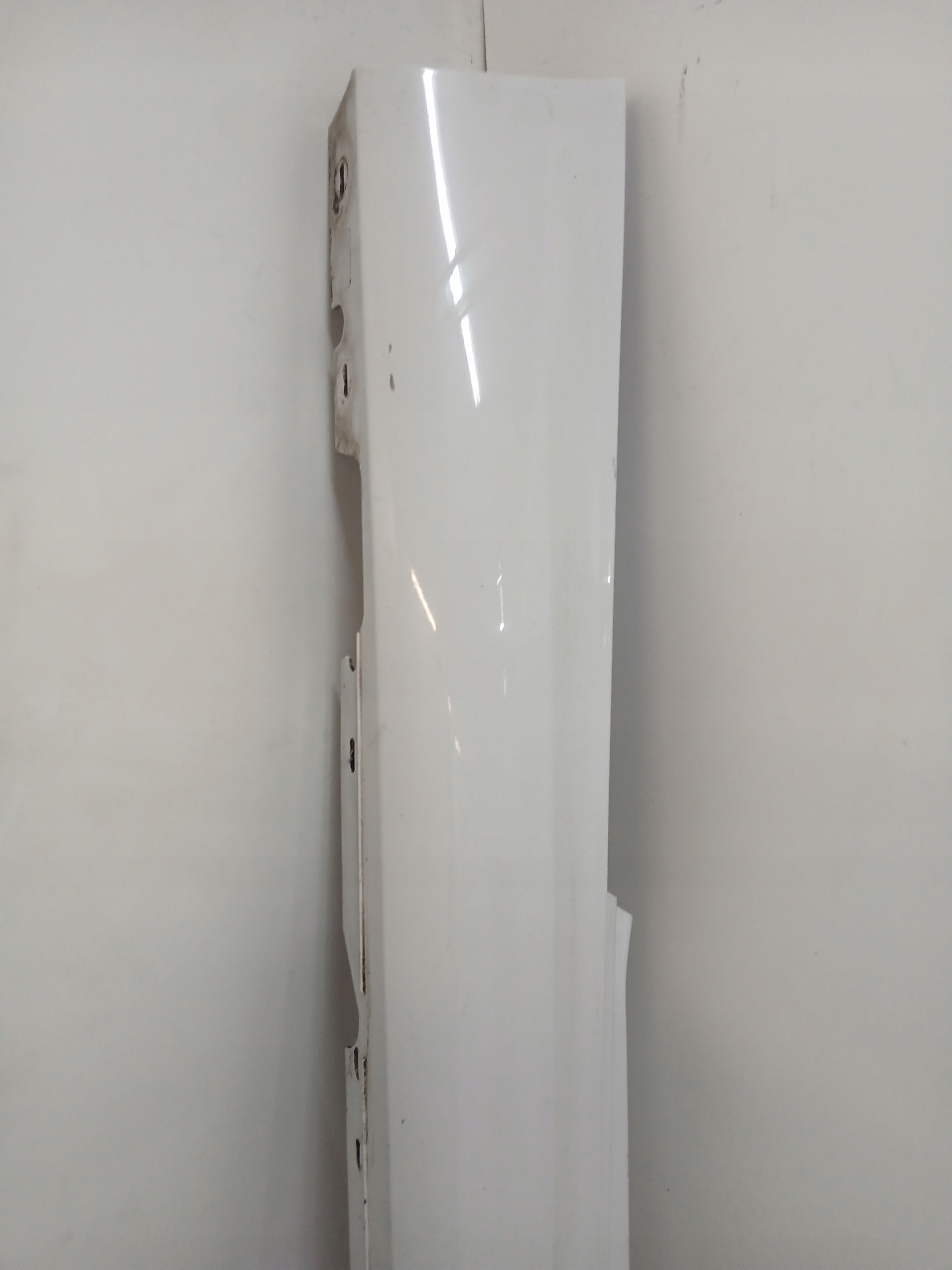 moulding threshold right BMW E88 M PAKIET 300