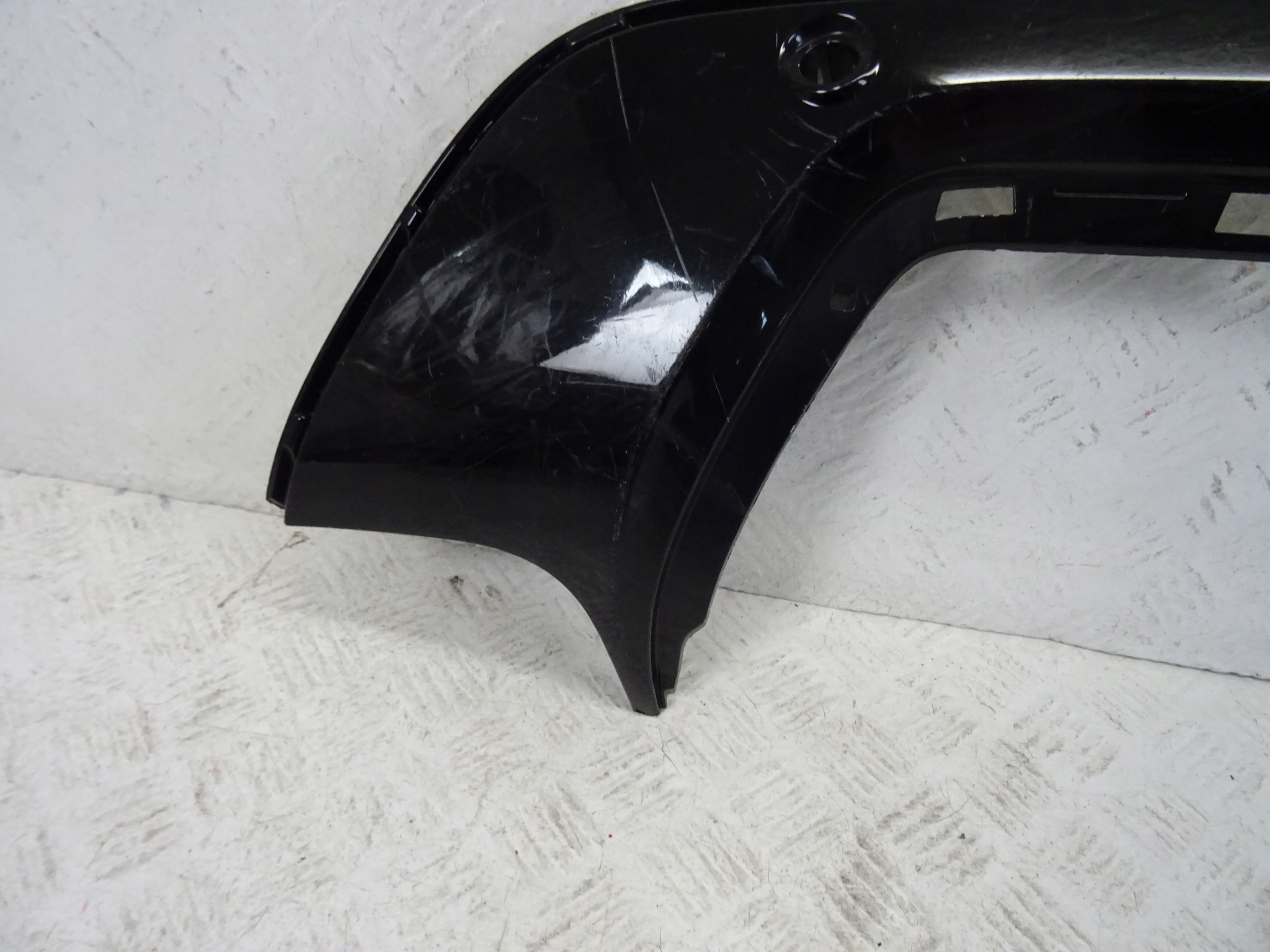 modanatura accessori Paraurti posteriore RANGE ROVER VELAR J8A2-640E80-D