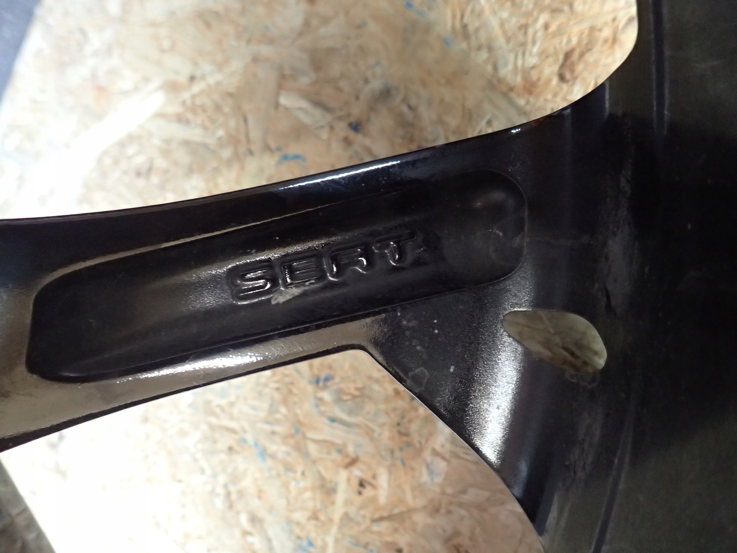 disk hliníkový SEAT 5X112 19" 8J ET40