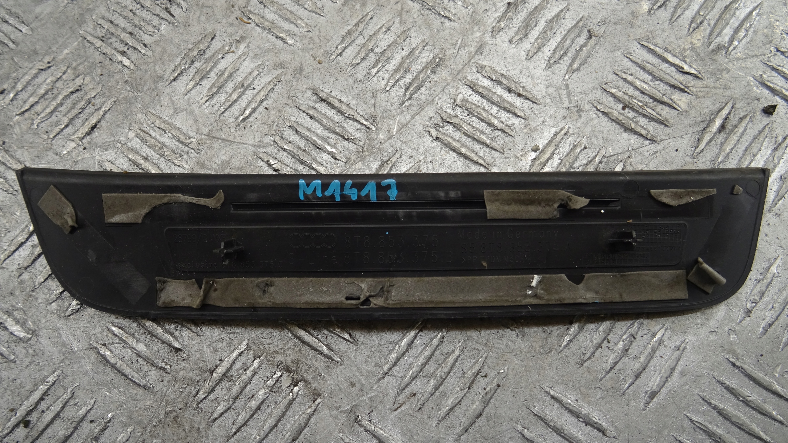 Audi S5 OE 8T8853375A moulding threshold left rear part