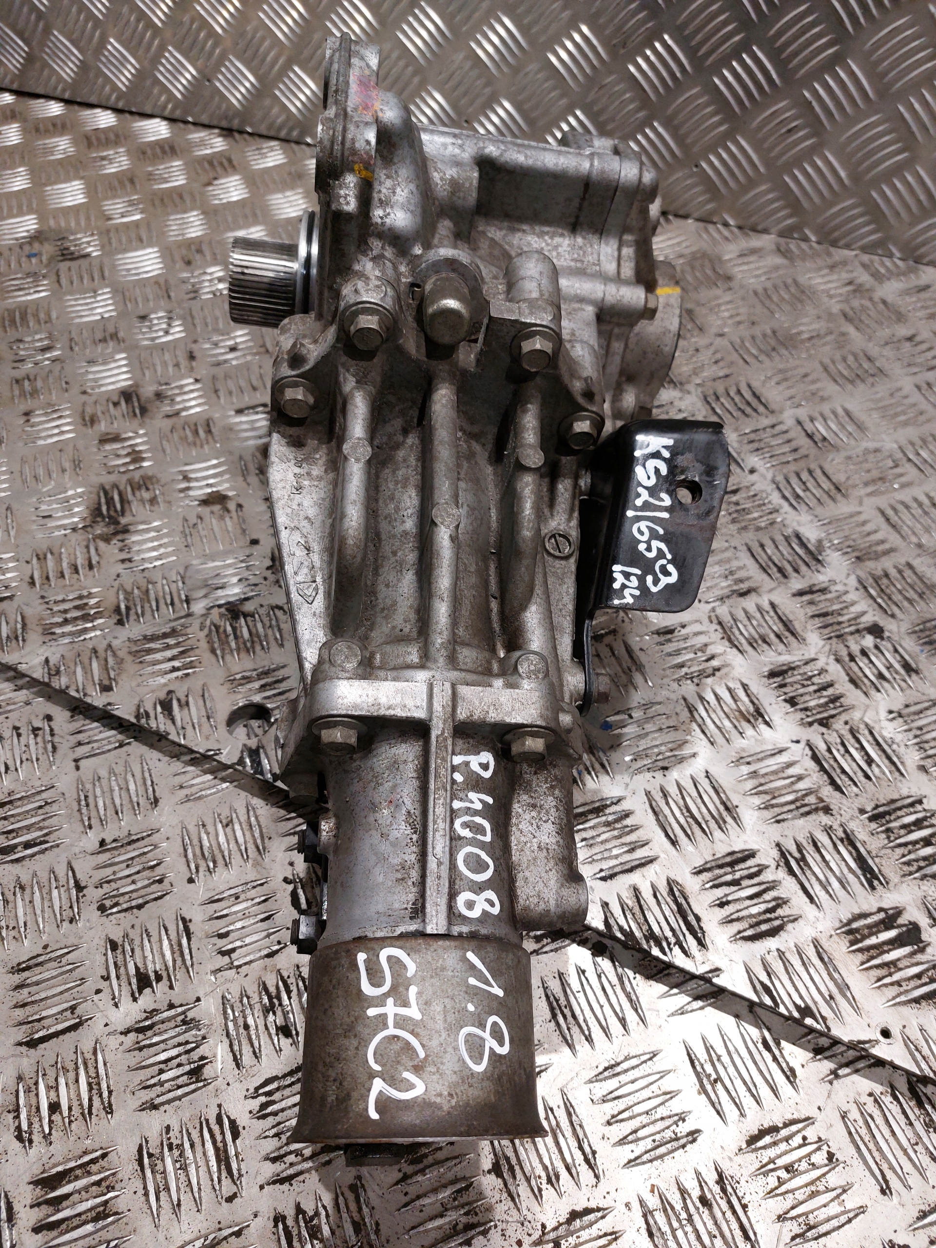 REDUKTOR diff PEUGEOT 4008 1.8HDI 067038