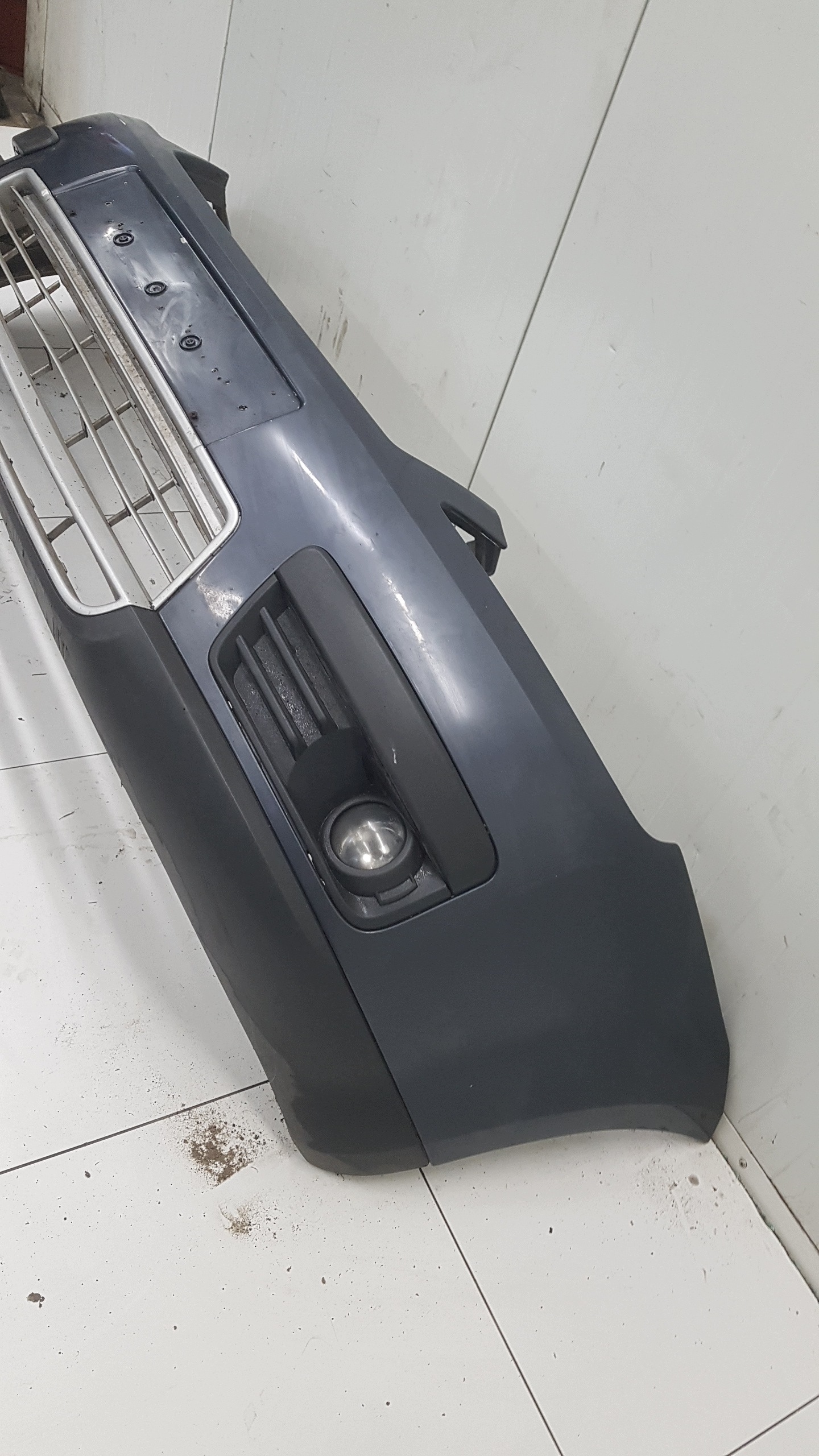 nárazník předek přední FORD FOCUS MK2