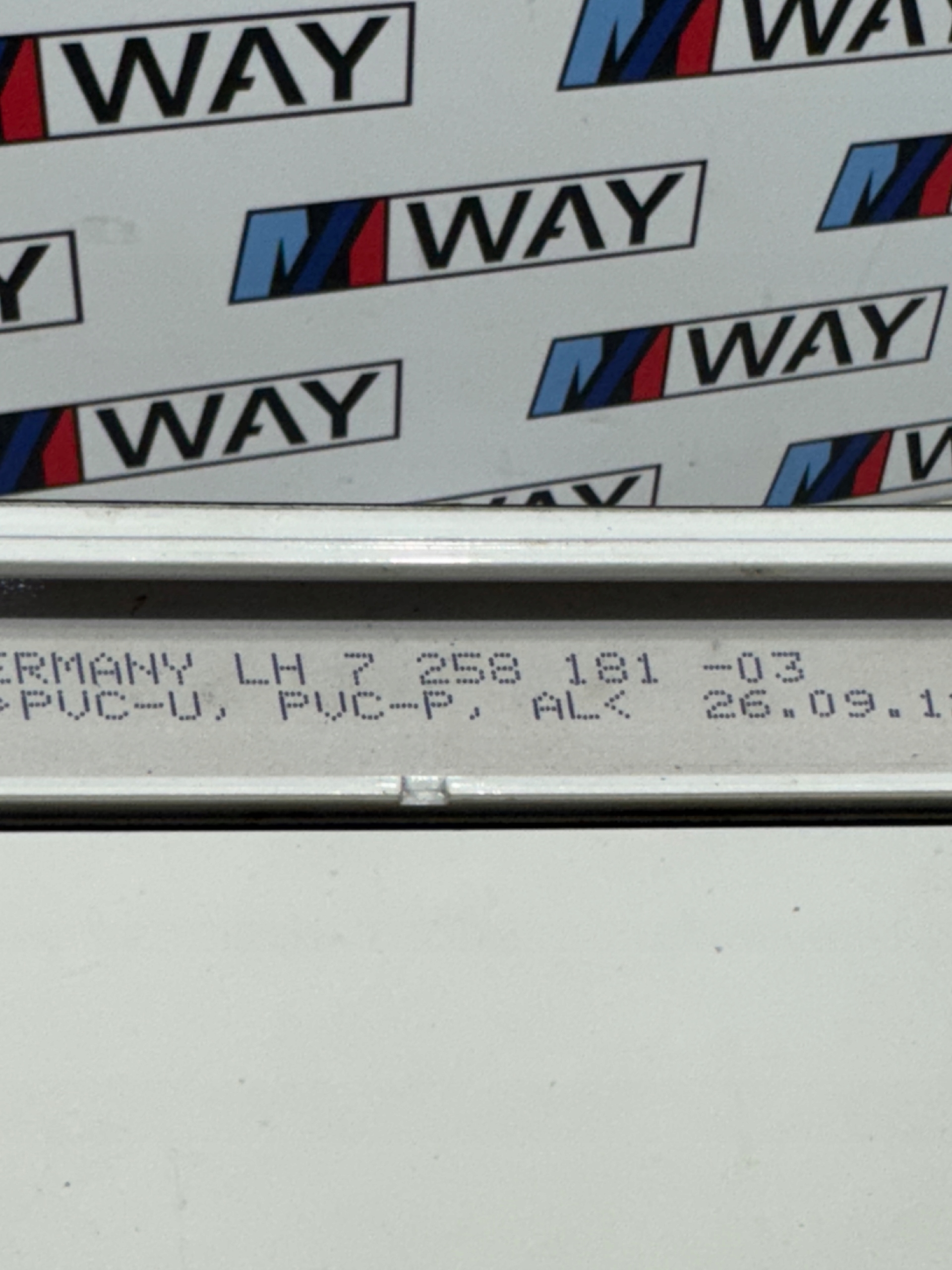 BMW F30 lišta střešním levá 7258181